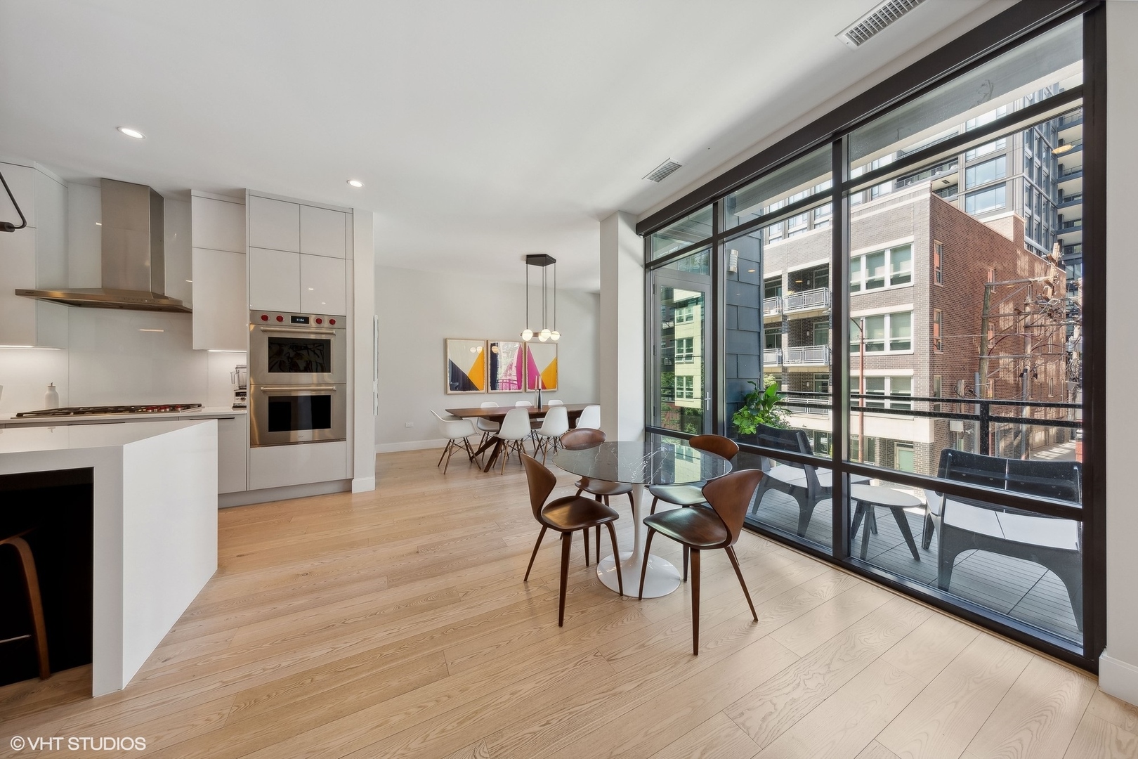 35 N Aberdeen Street Unit: 2S