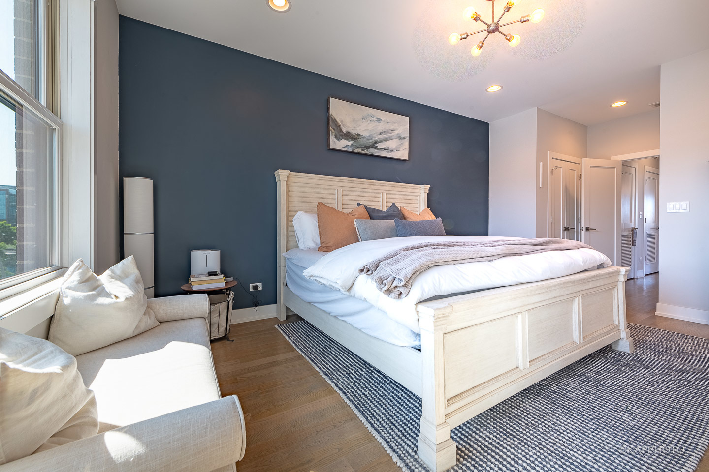 457 N Aberdeen Street Unit: 4N