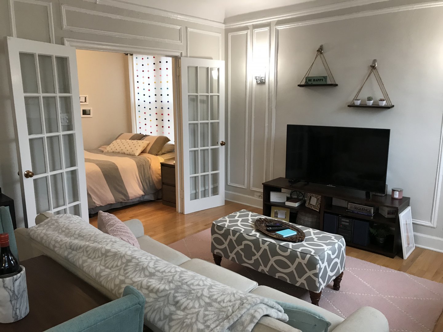 10 W Elm Street Unit: 905