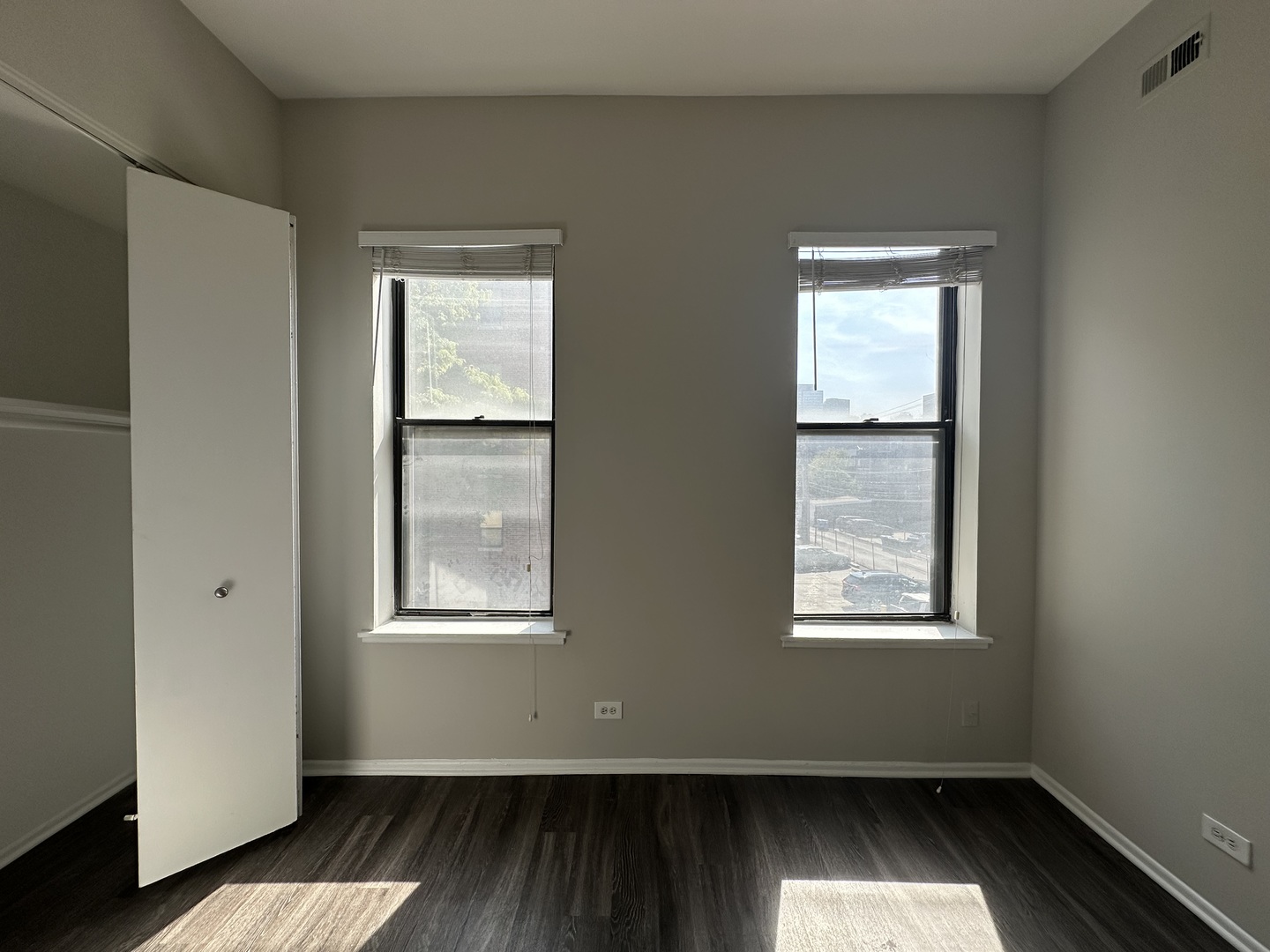 807 W Willow Street Unit: 2D