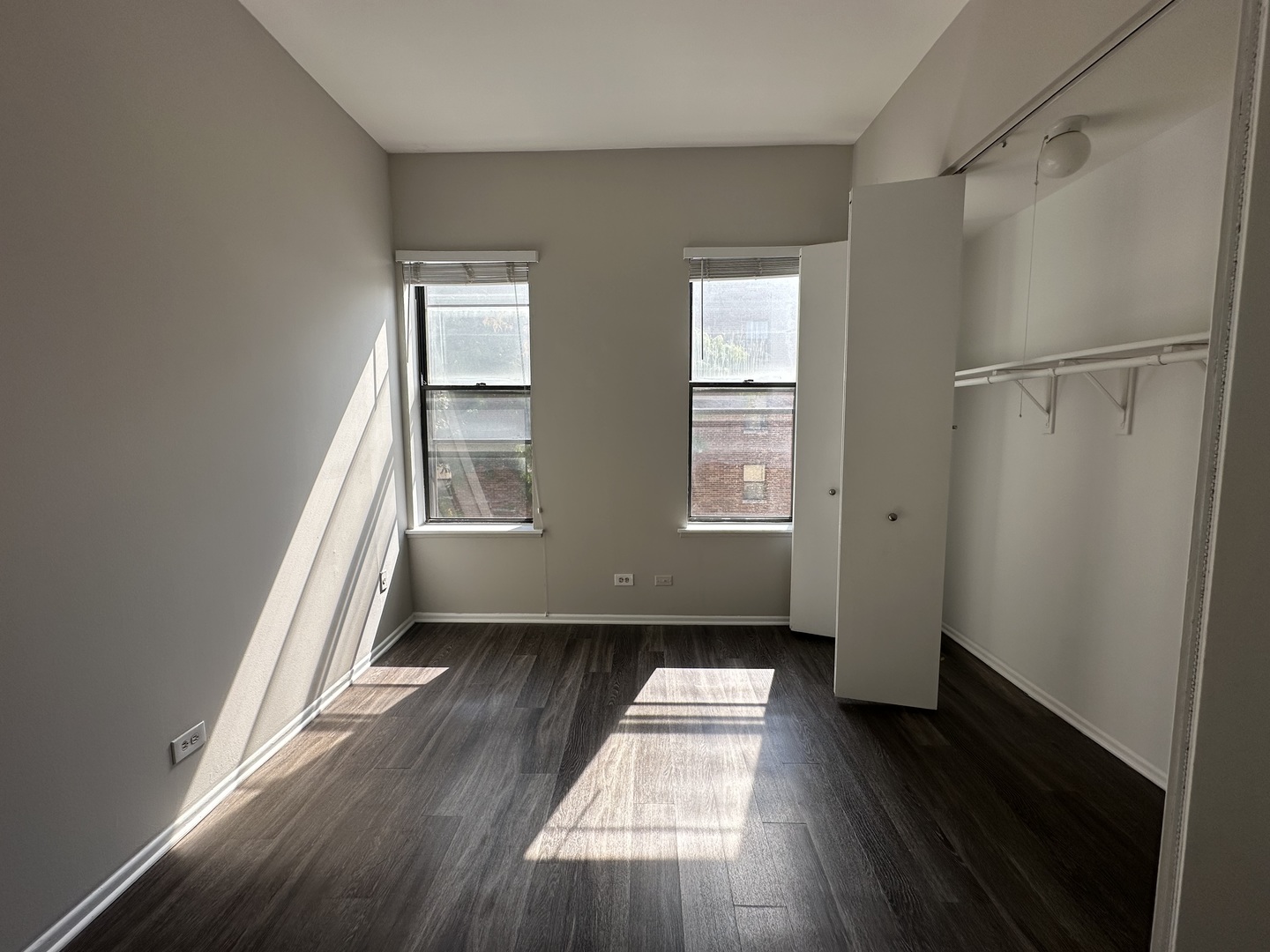 807 W Willow Street Unit: 2D