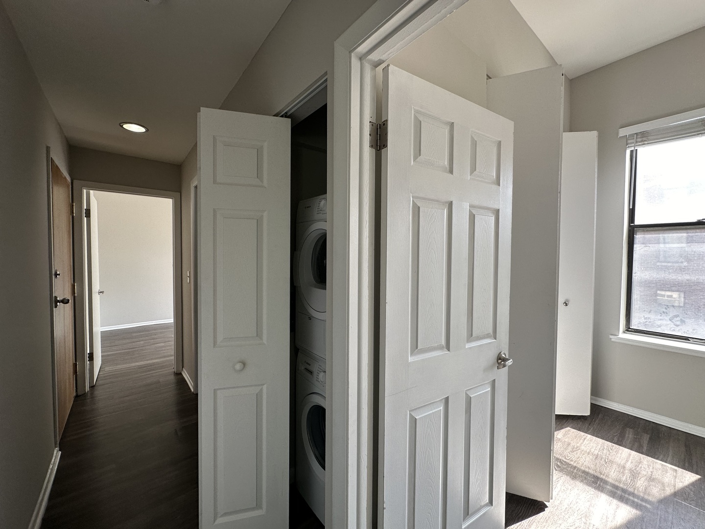 807 W Willow Street Unit: 2D
