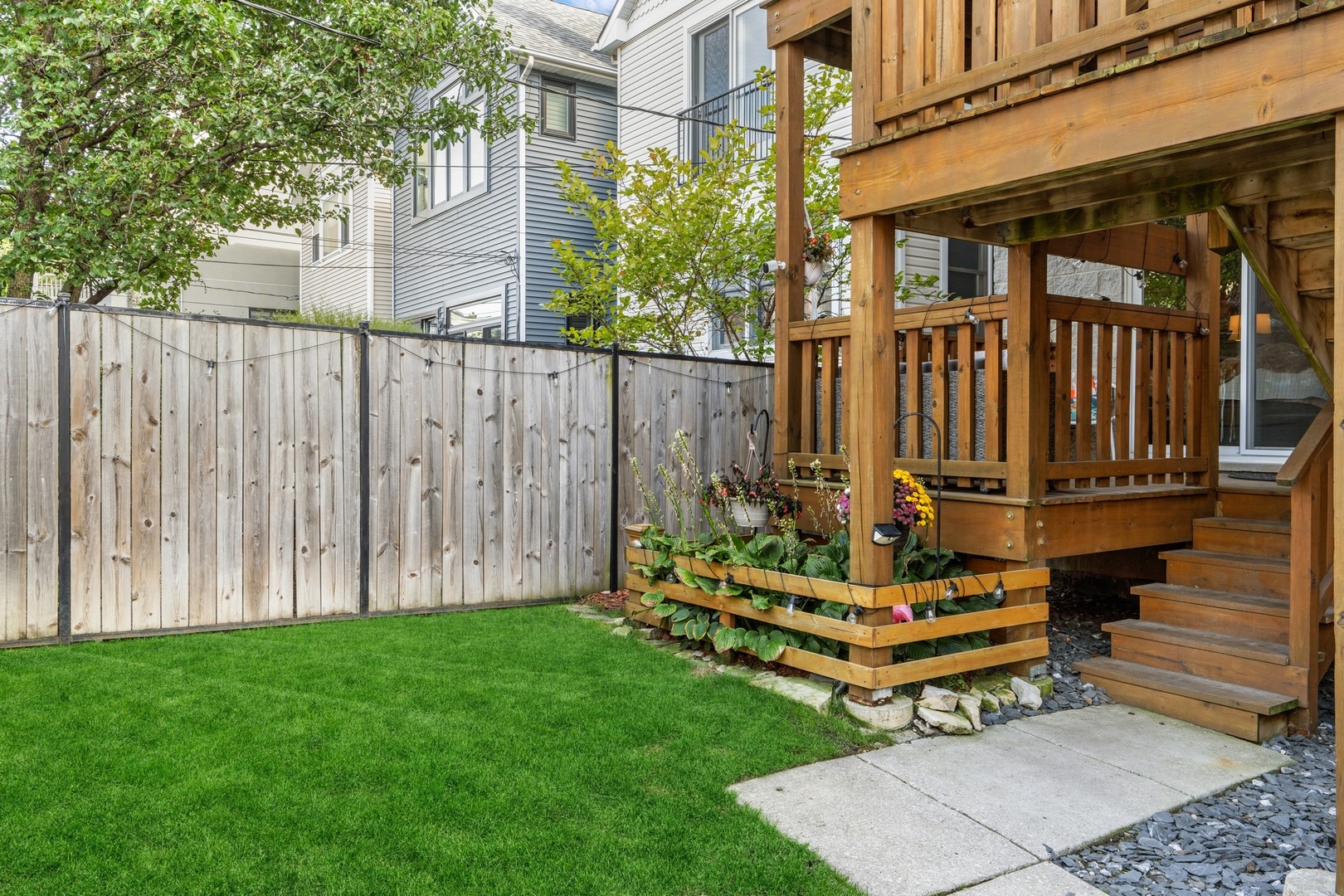 1632 W Erie Street Unit: 1