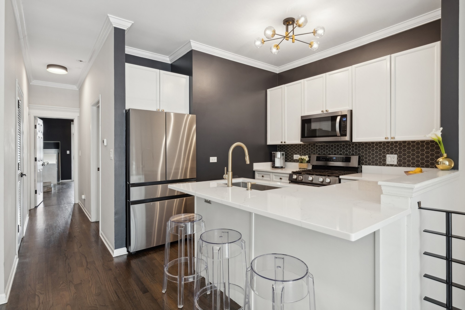 1632 W Erie Street Unit: 1