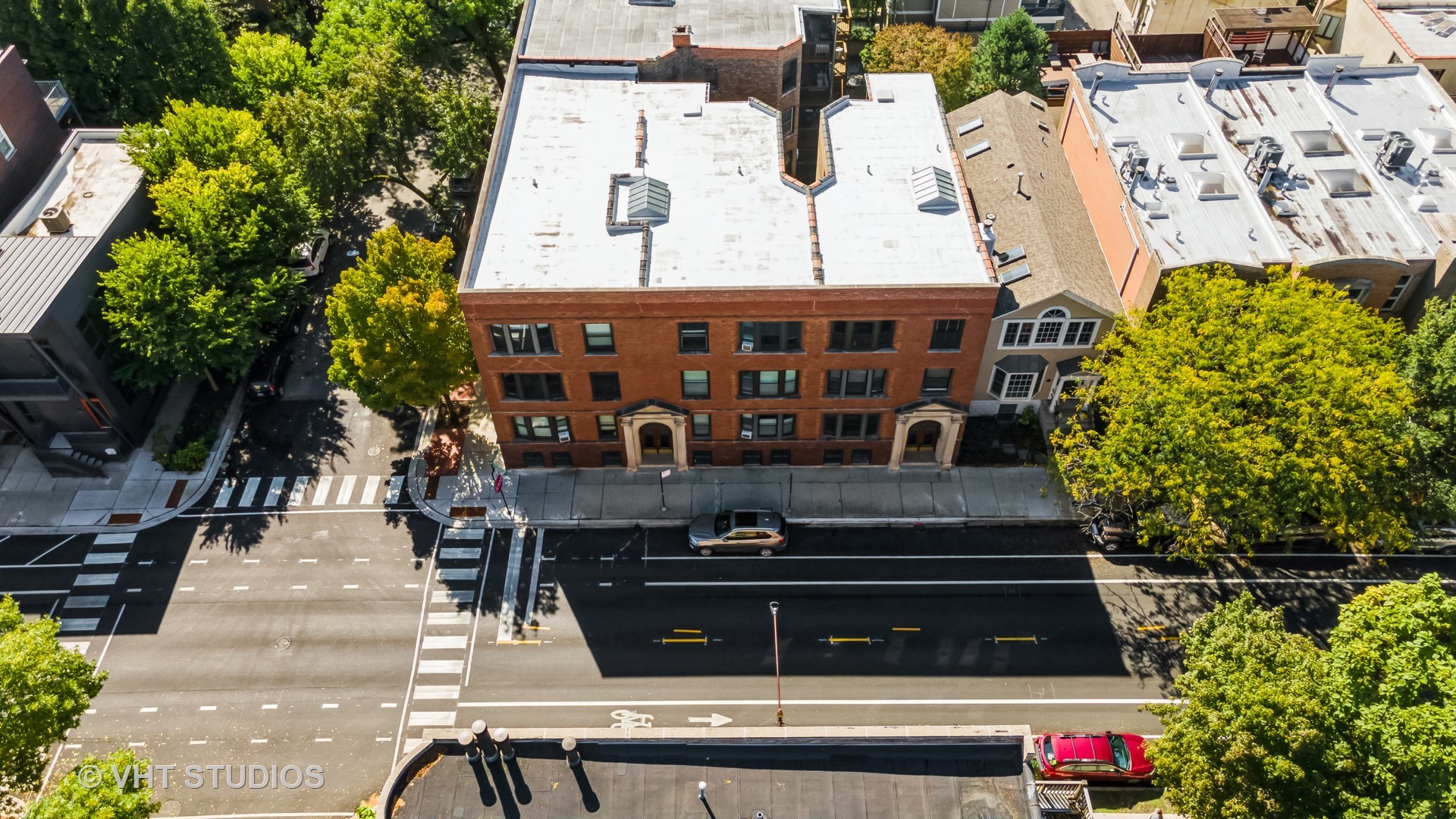 1964 N Howe Street Unit: 2