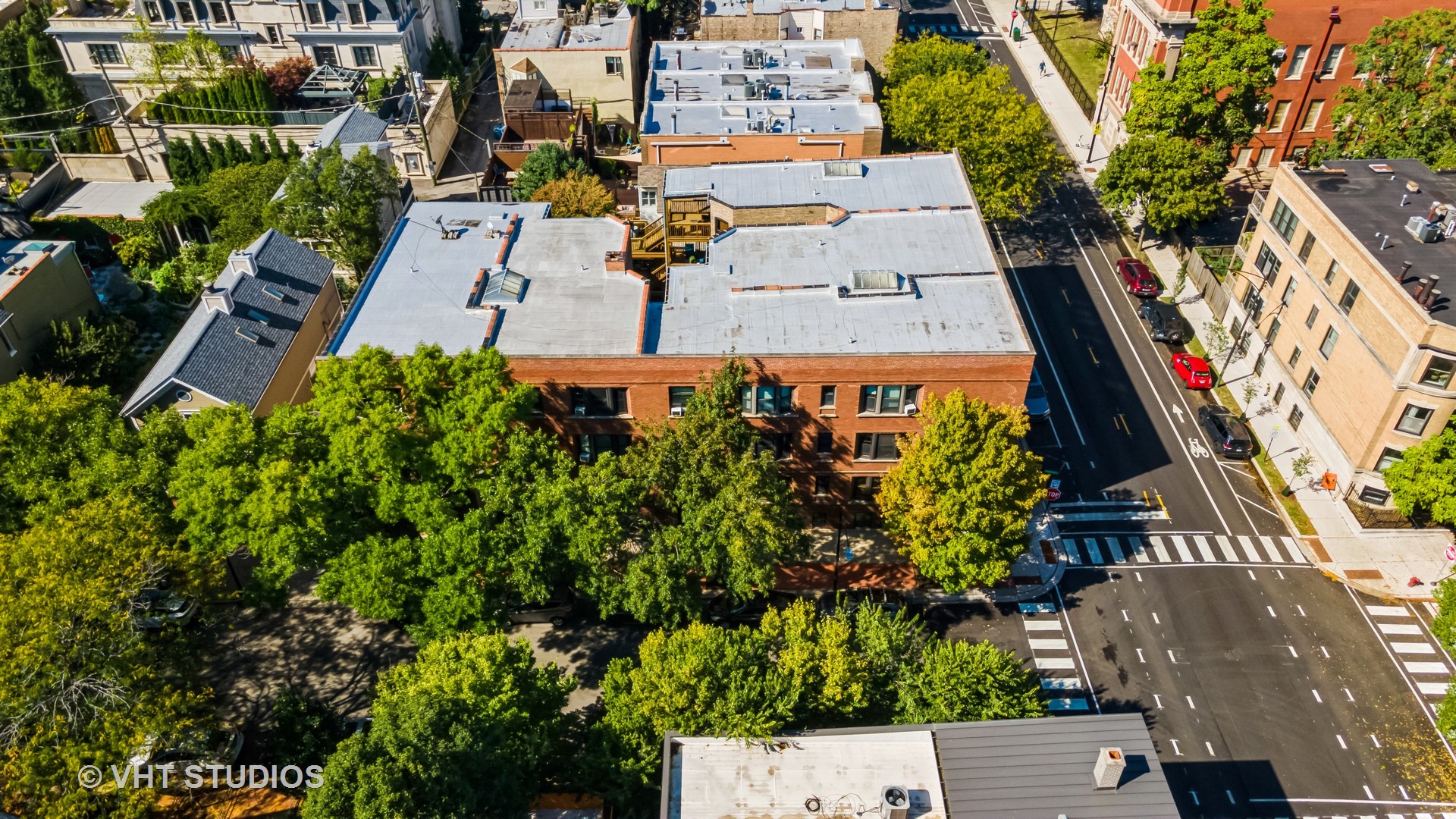 1964 N Howe Street Unit: 2