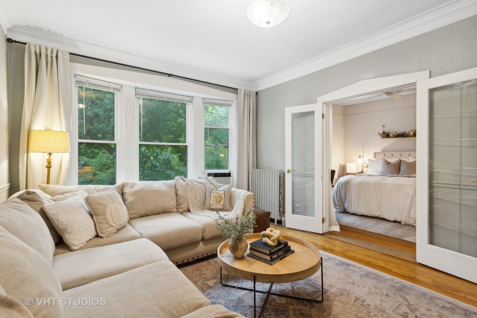 1964 N Howe Street Unit: 2