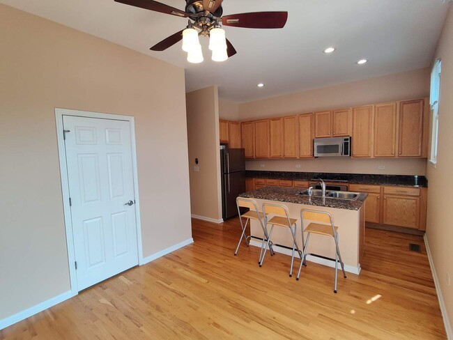 1508 S Sangamon Street