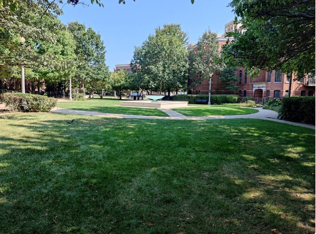 1508 S Sangamon Street