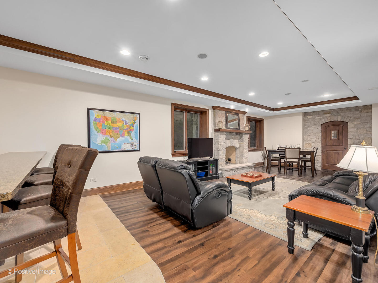 4218 Ellington Avenue