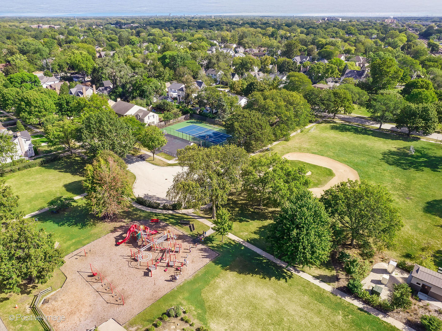 4218 Ellington Avenue