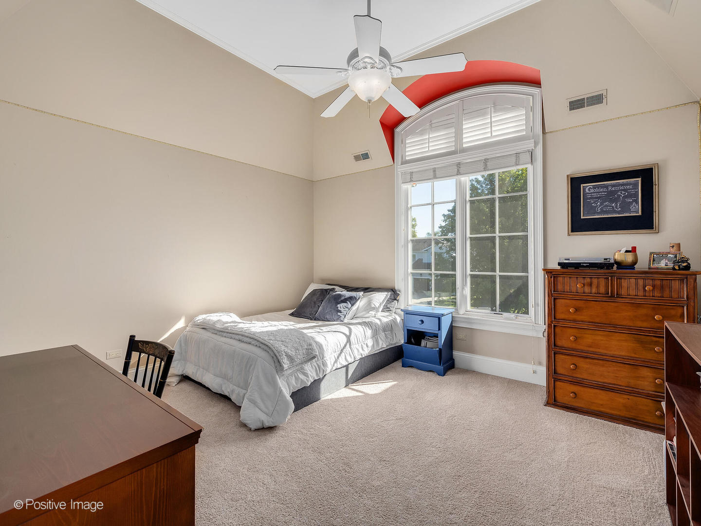 4218 Ellington Avenue