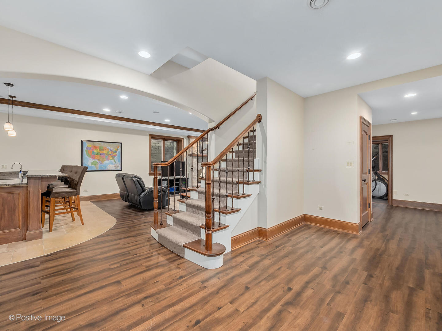 4218 Ellington Avenue