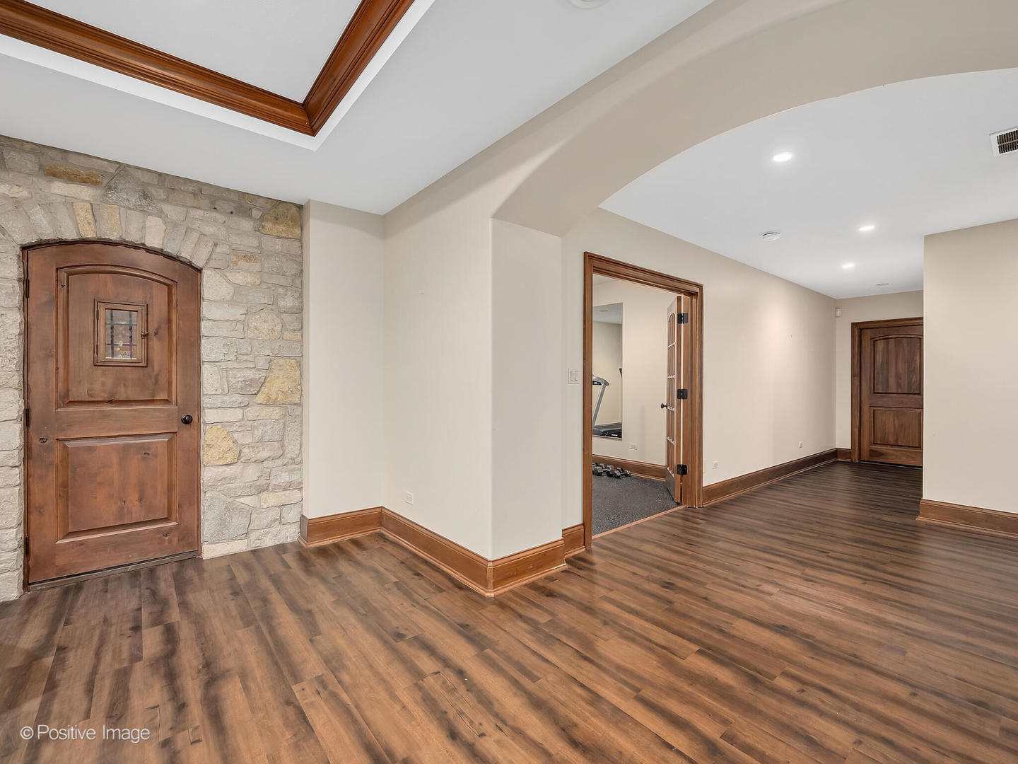 4218 Ellington Avenue