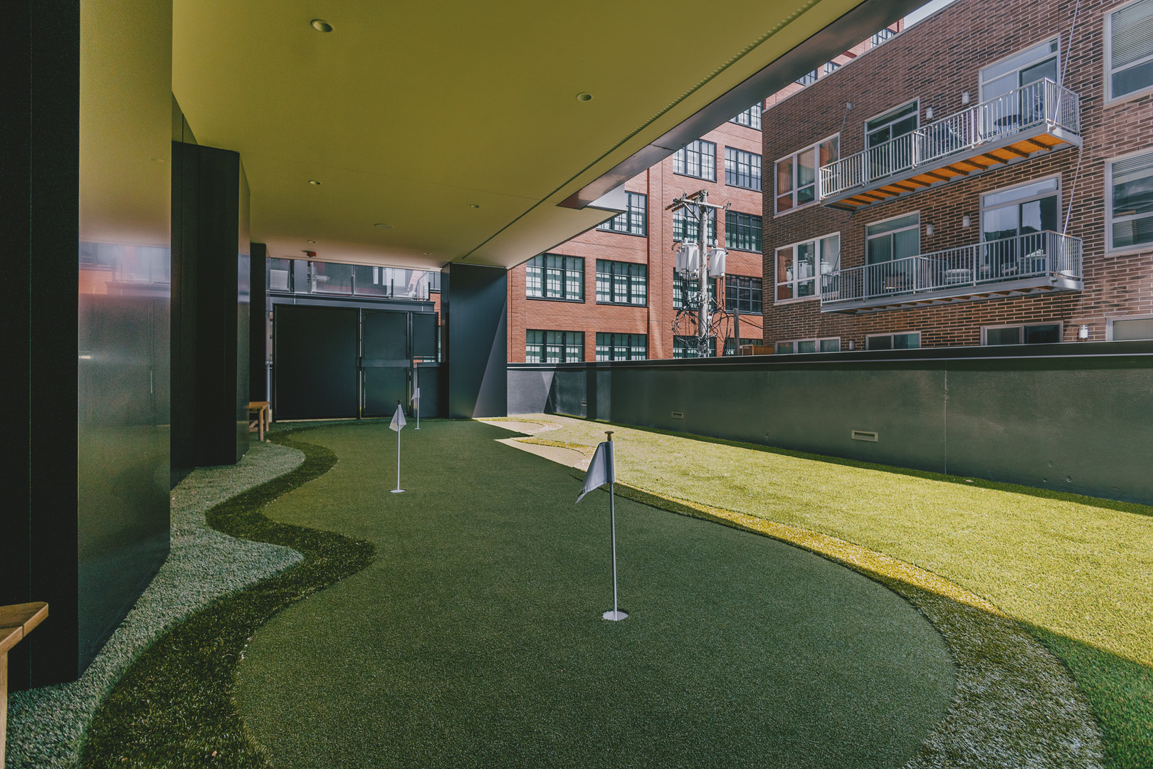 21 N May Street Unit: 601