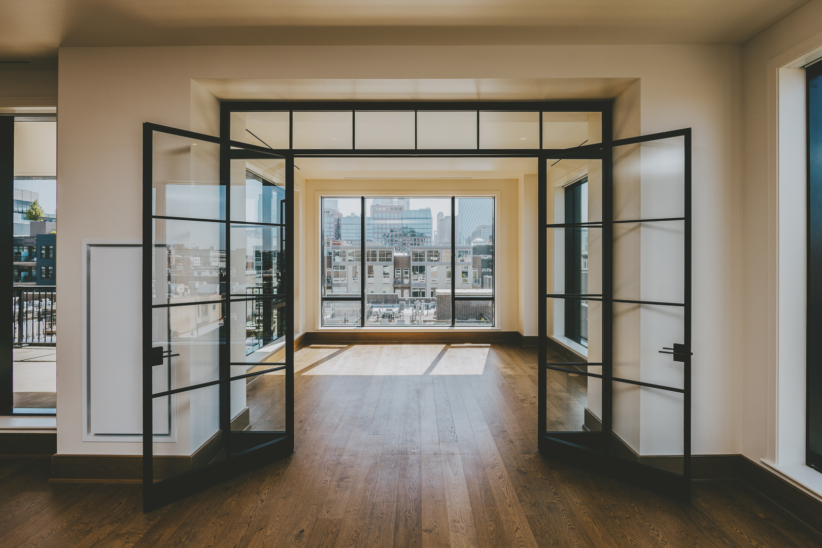 21 N May Street Unit: 601