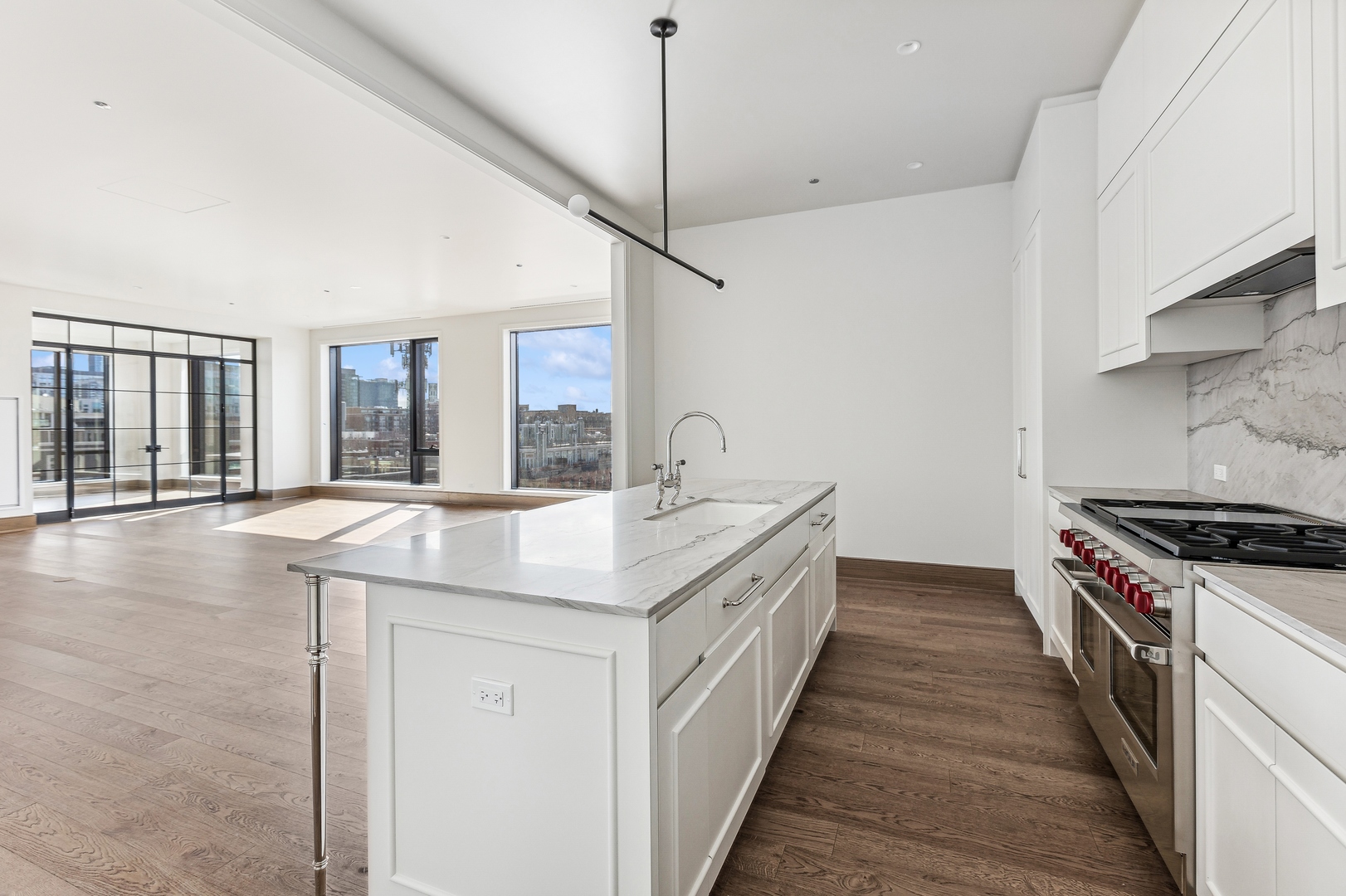 21 N May Street Unit: 601