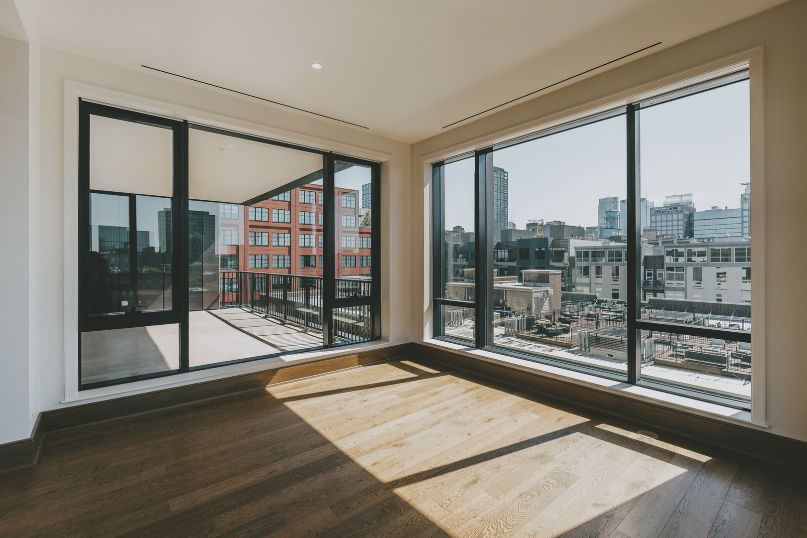 21 N May Street Unit: 601