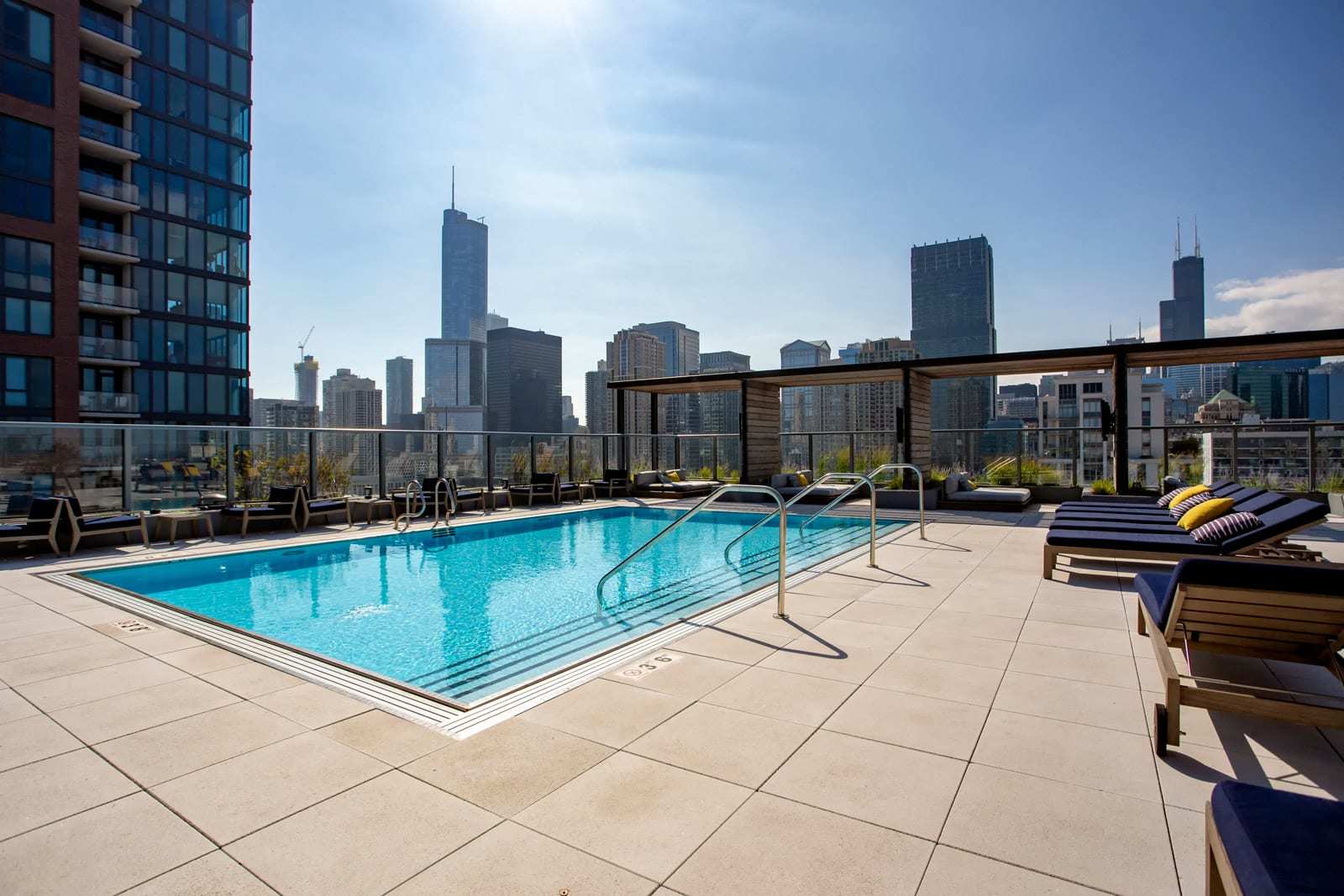 640 N Wells Street Unit: 2103