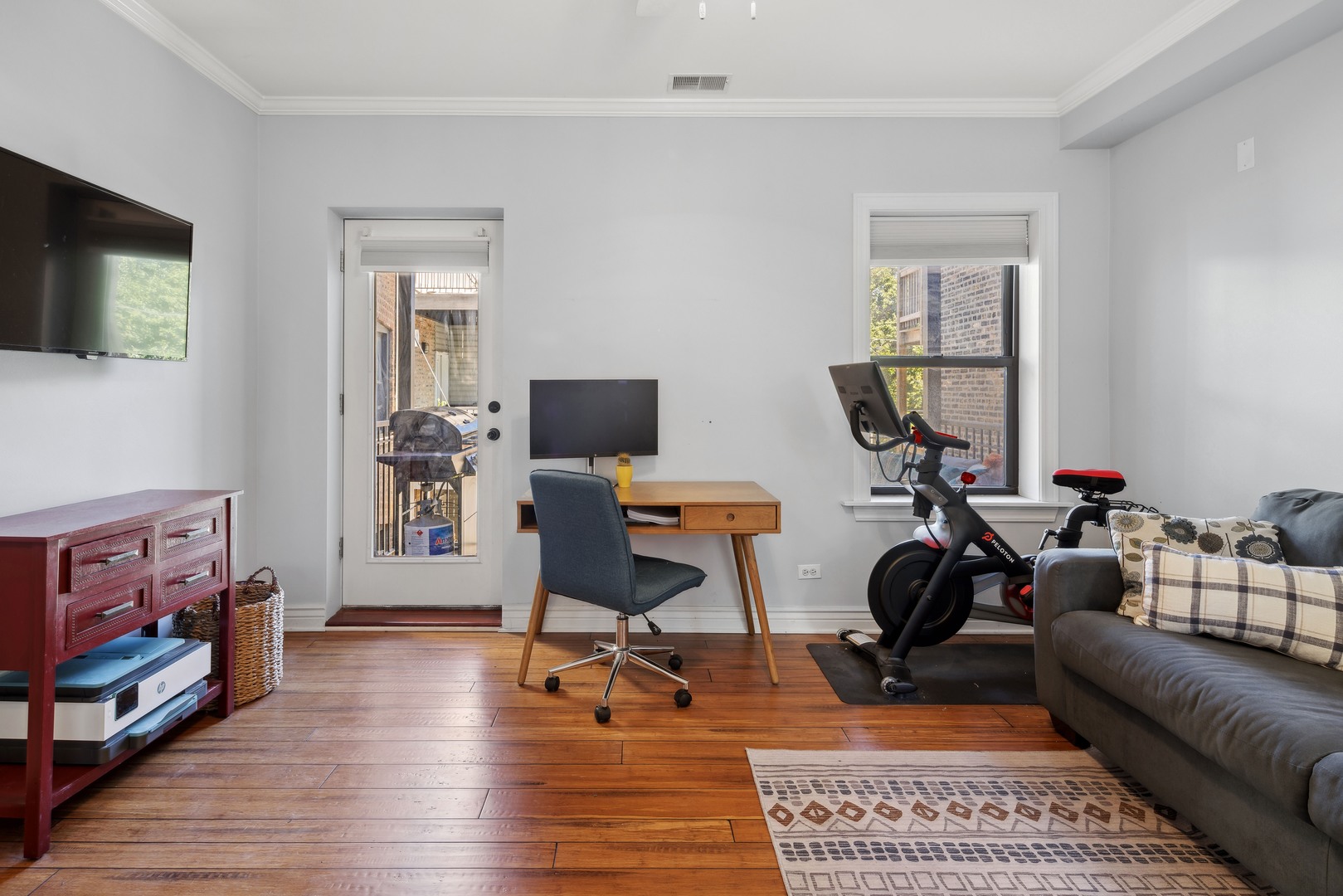 1254 W Eddy Street Unit: 2