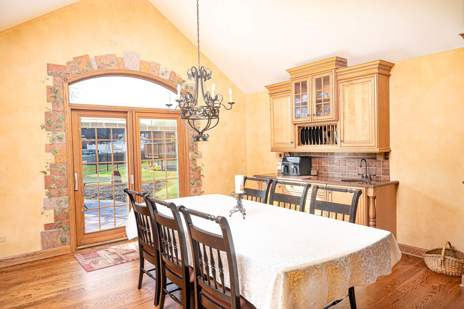 11827 Brookdale Court