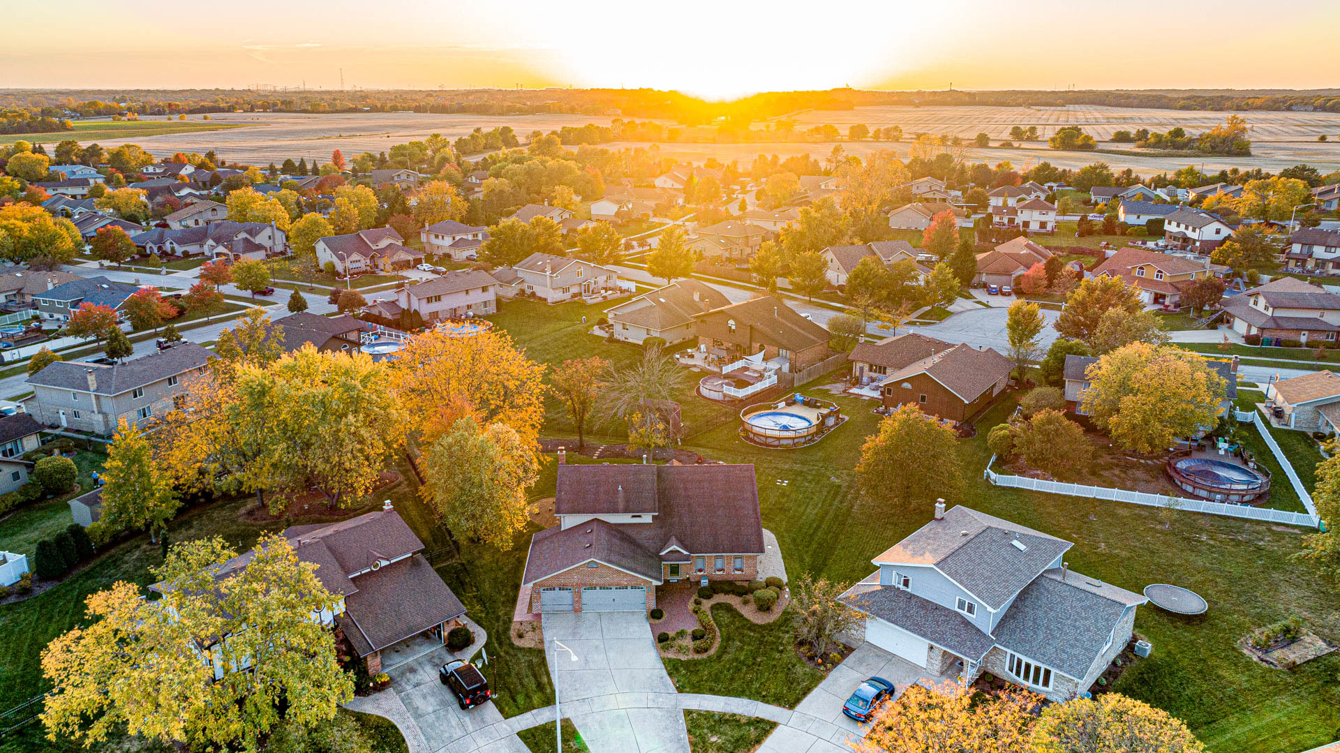 11827 Brookdale Court