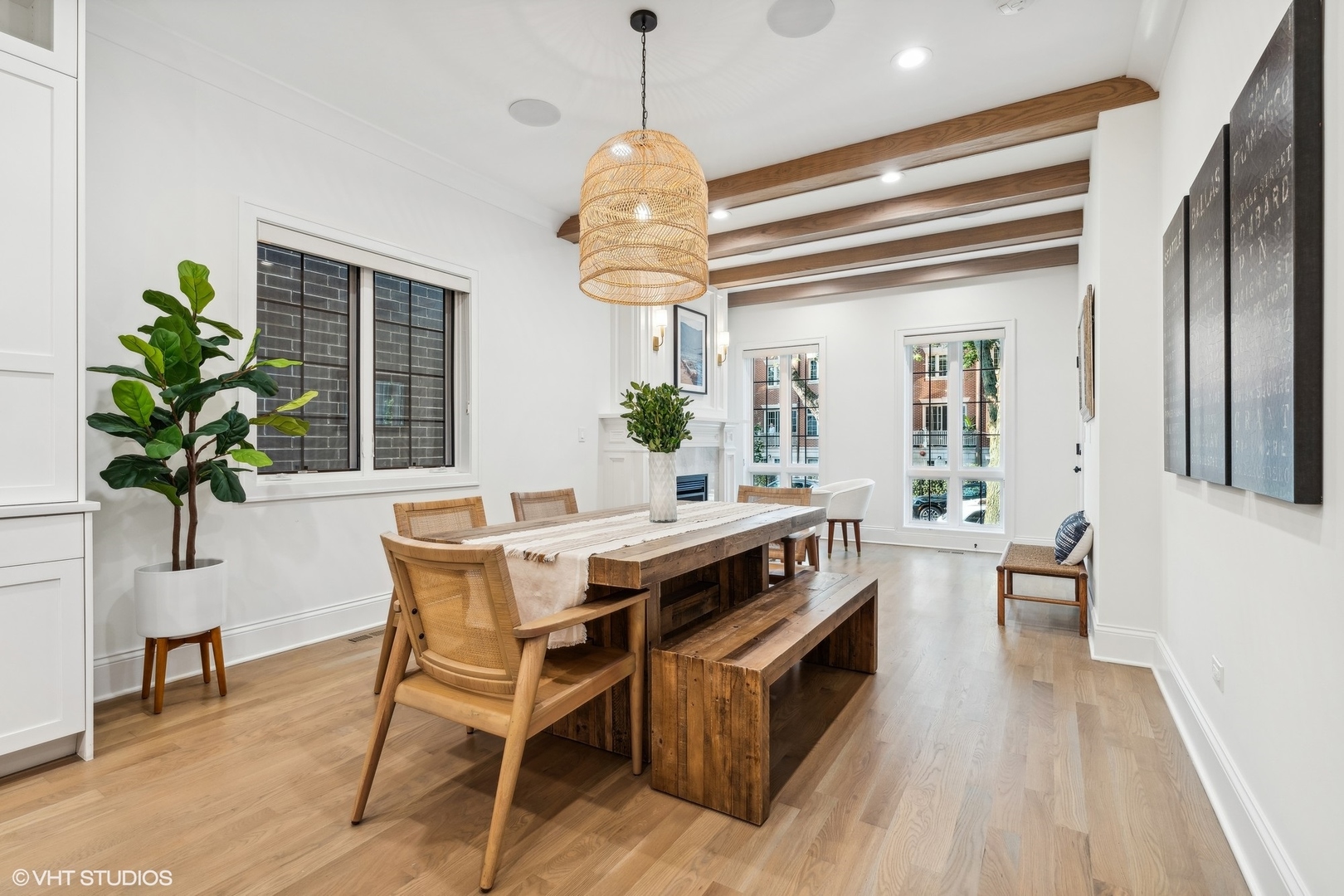 1427 W Wrightwood Avenue Unit: 1