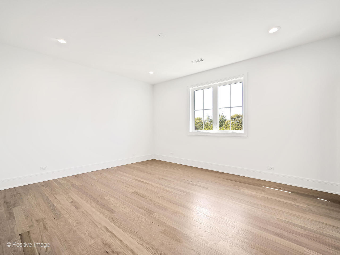 5532 S Quincy Street