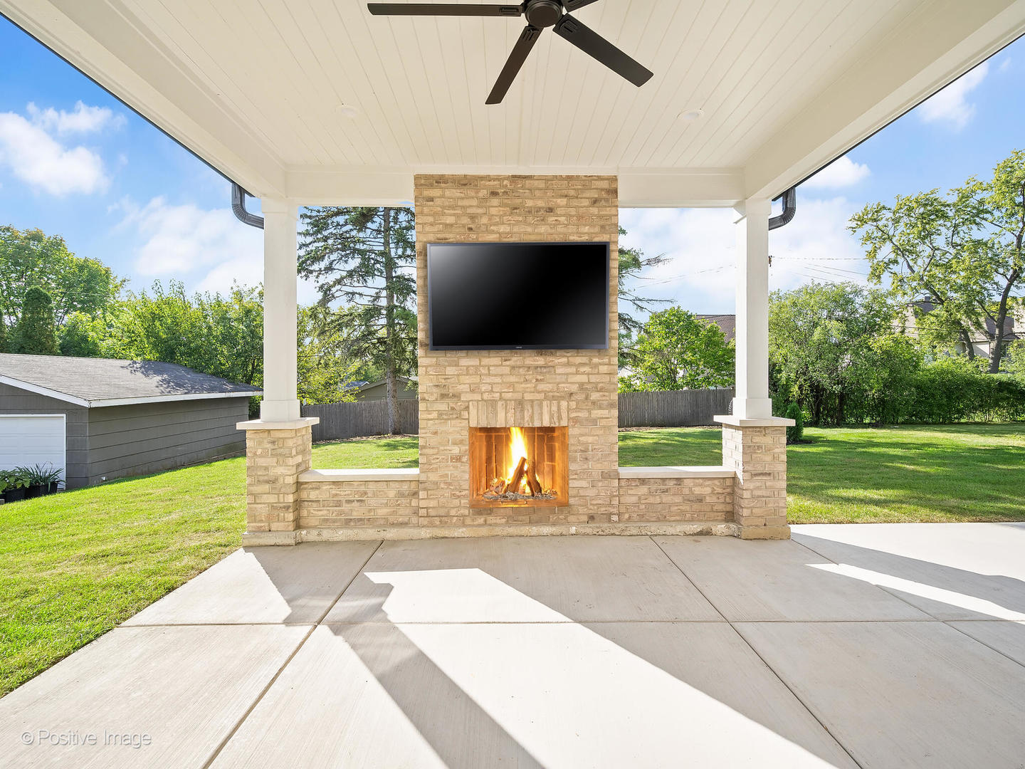 5532 S Quincy Street