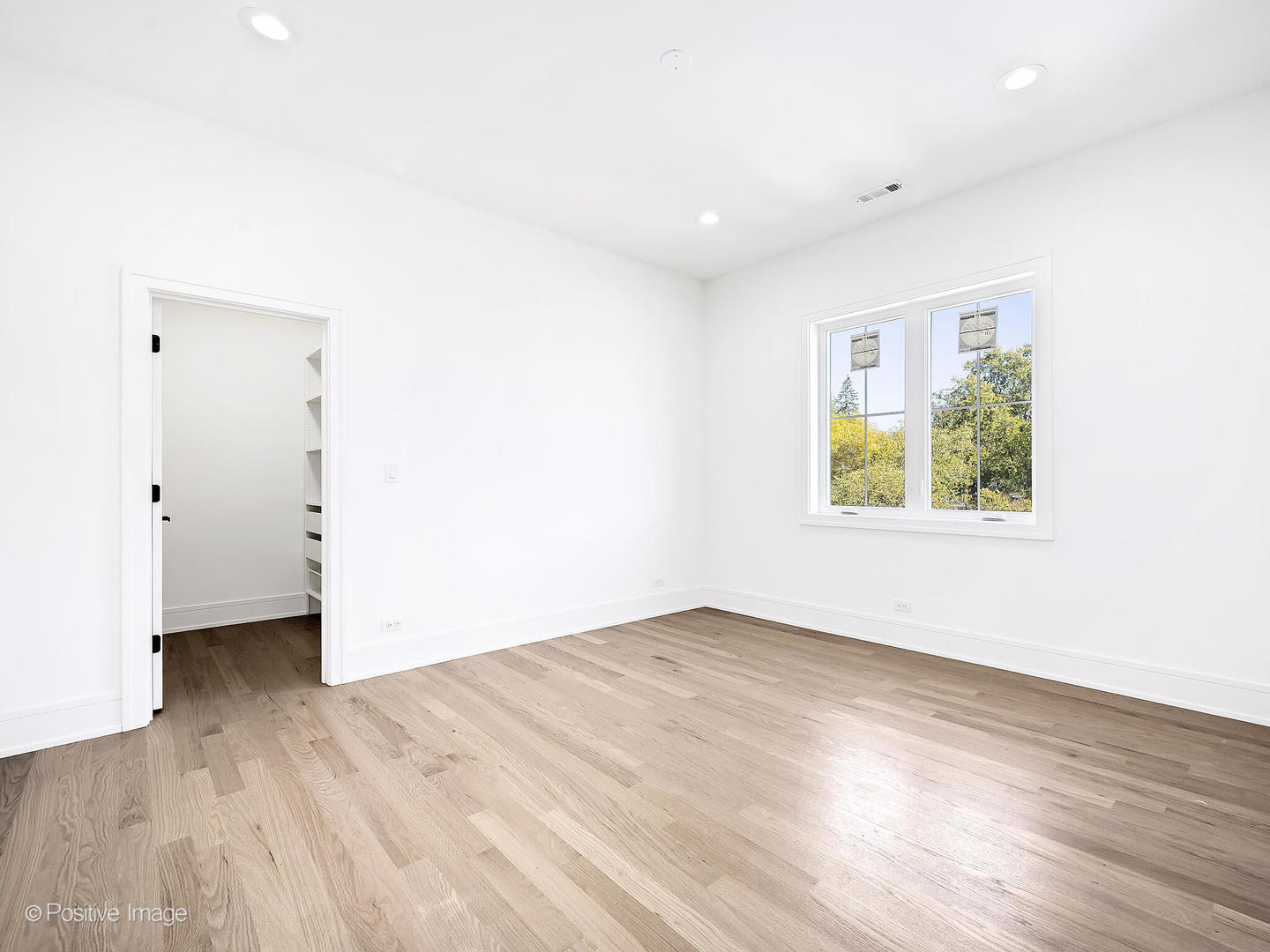 5532 S Quincy Street