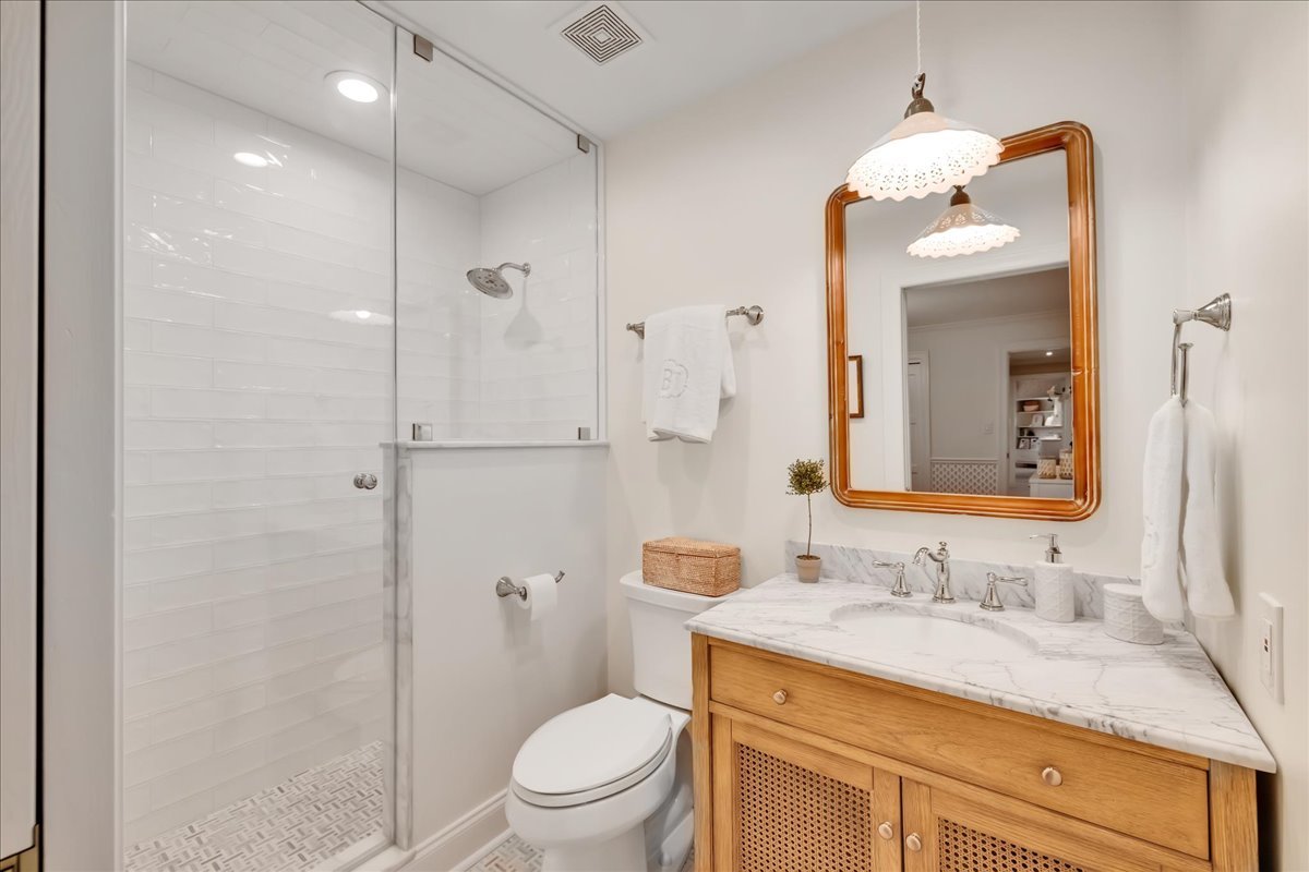 1S780 Country Club Lane