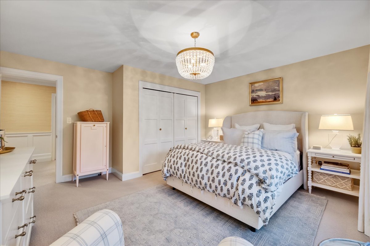 1S780 Country Club Lane