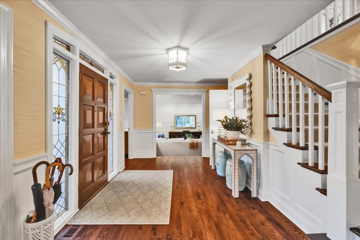 1S780 Country Club Lane