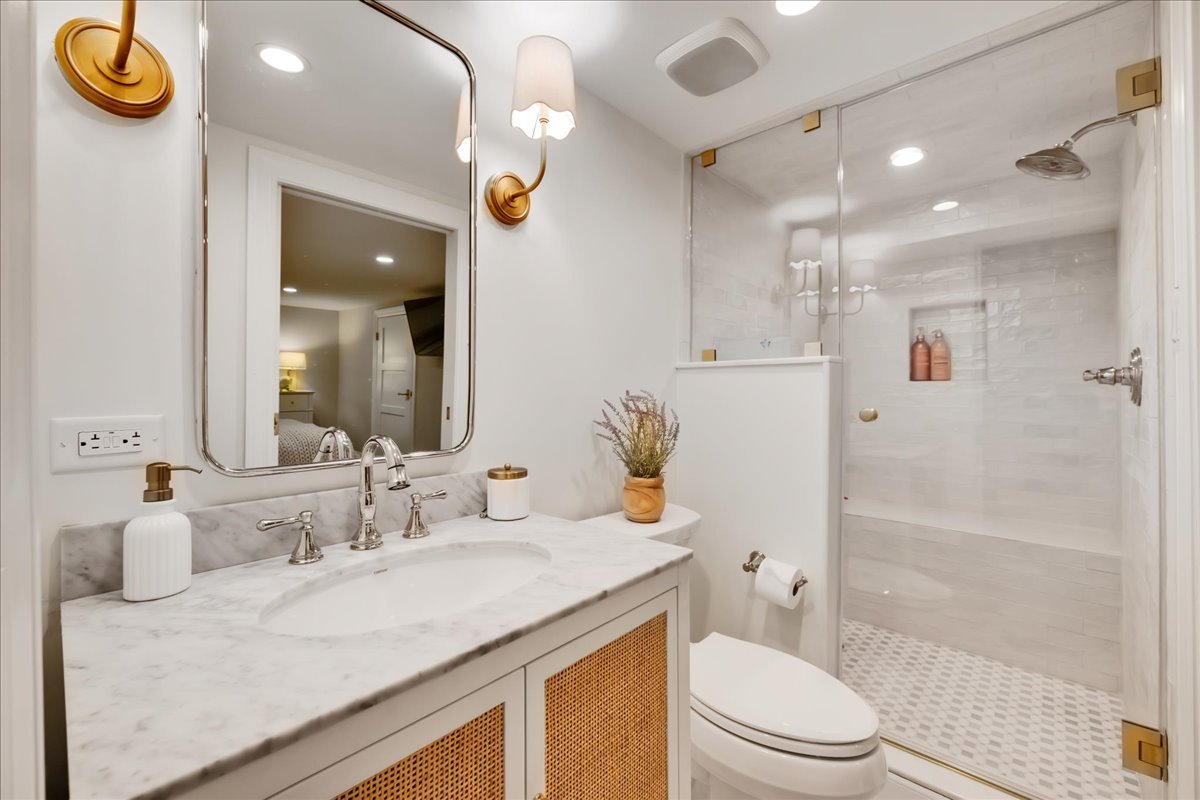 1S780 Country Club Lane