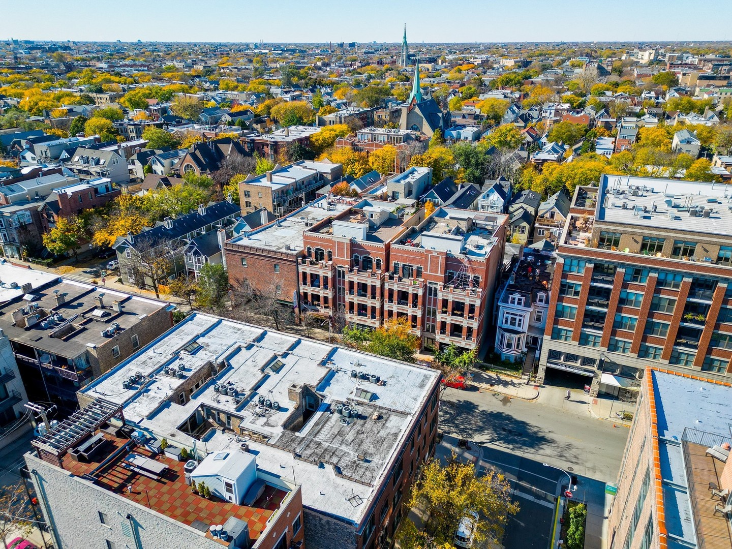 3118 N Sheffield Avenue Unit: 4N