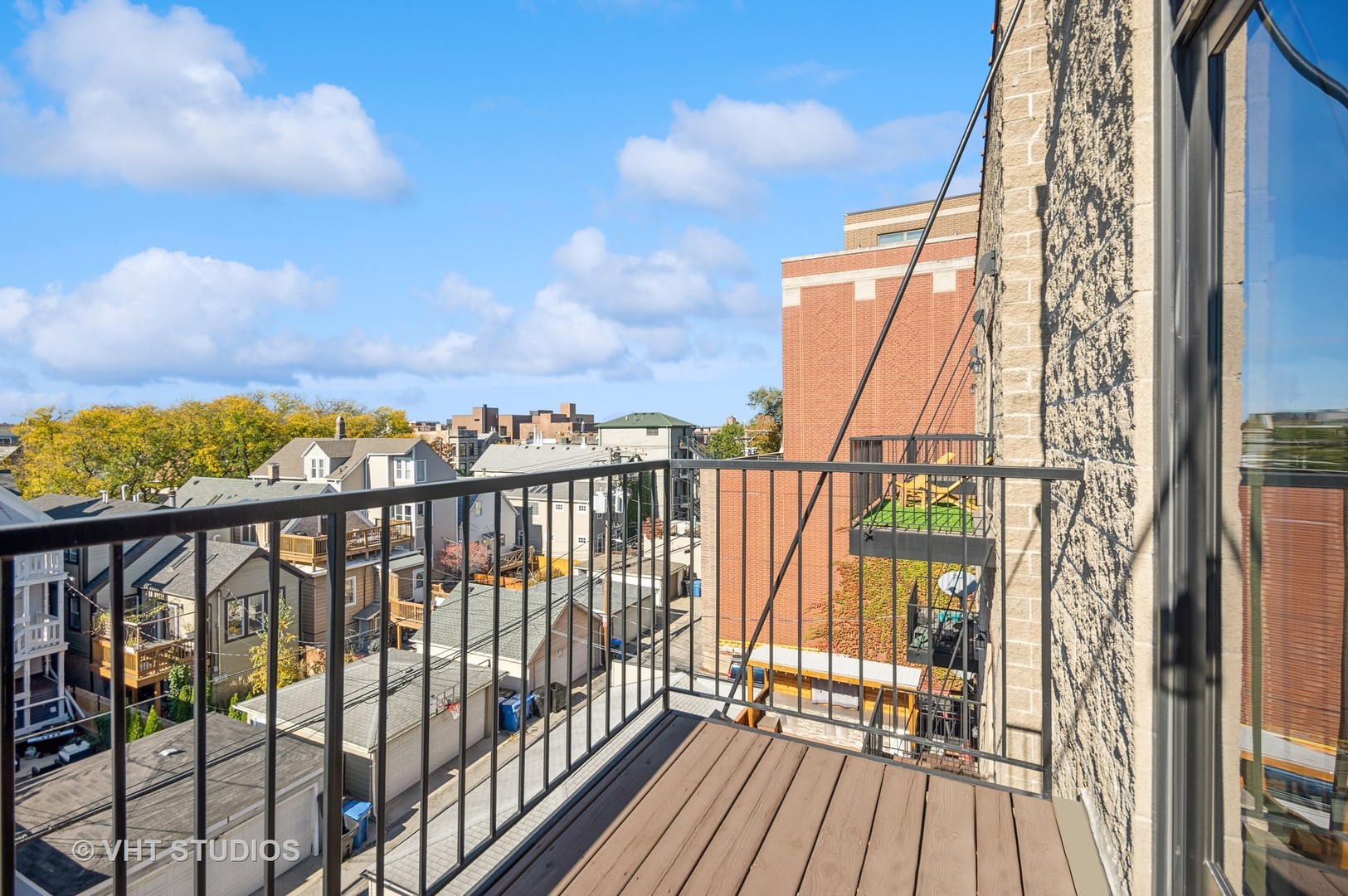 3118 N Sheffield Avenue Unit: 4N