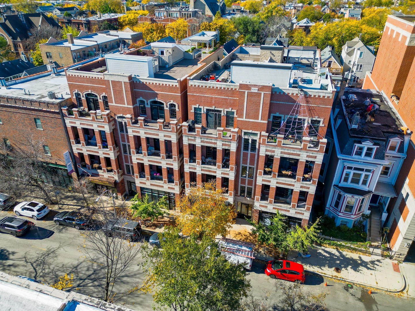 3118 N Sheffield Avenue Unit: 4N