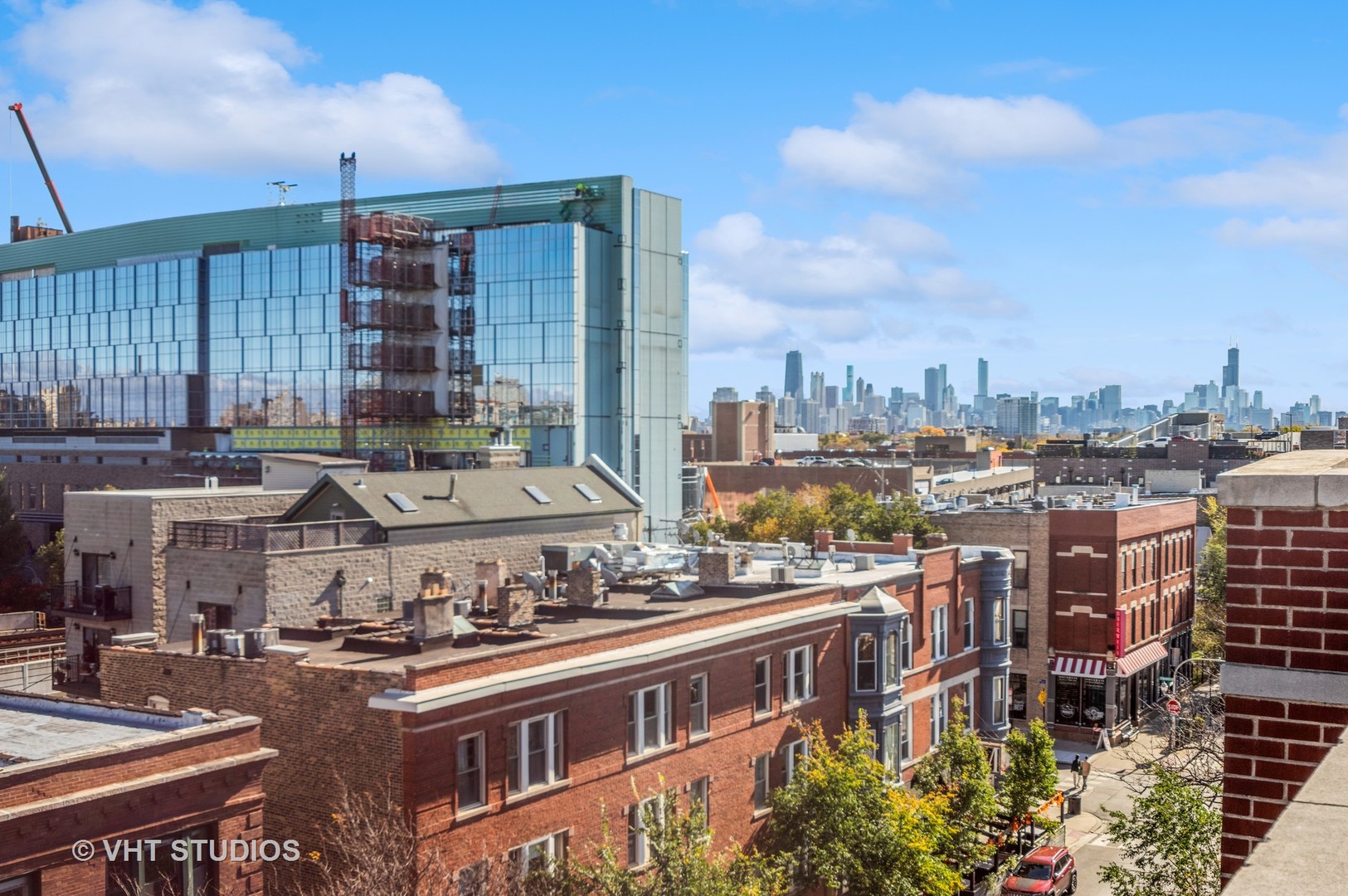 3118 N Sheffield Avenue Unit: 4N