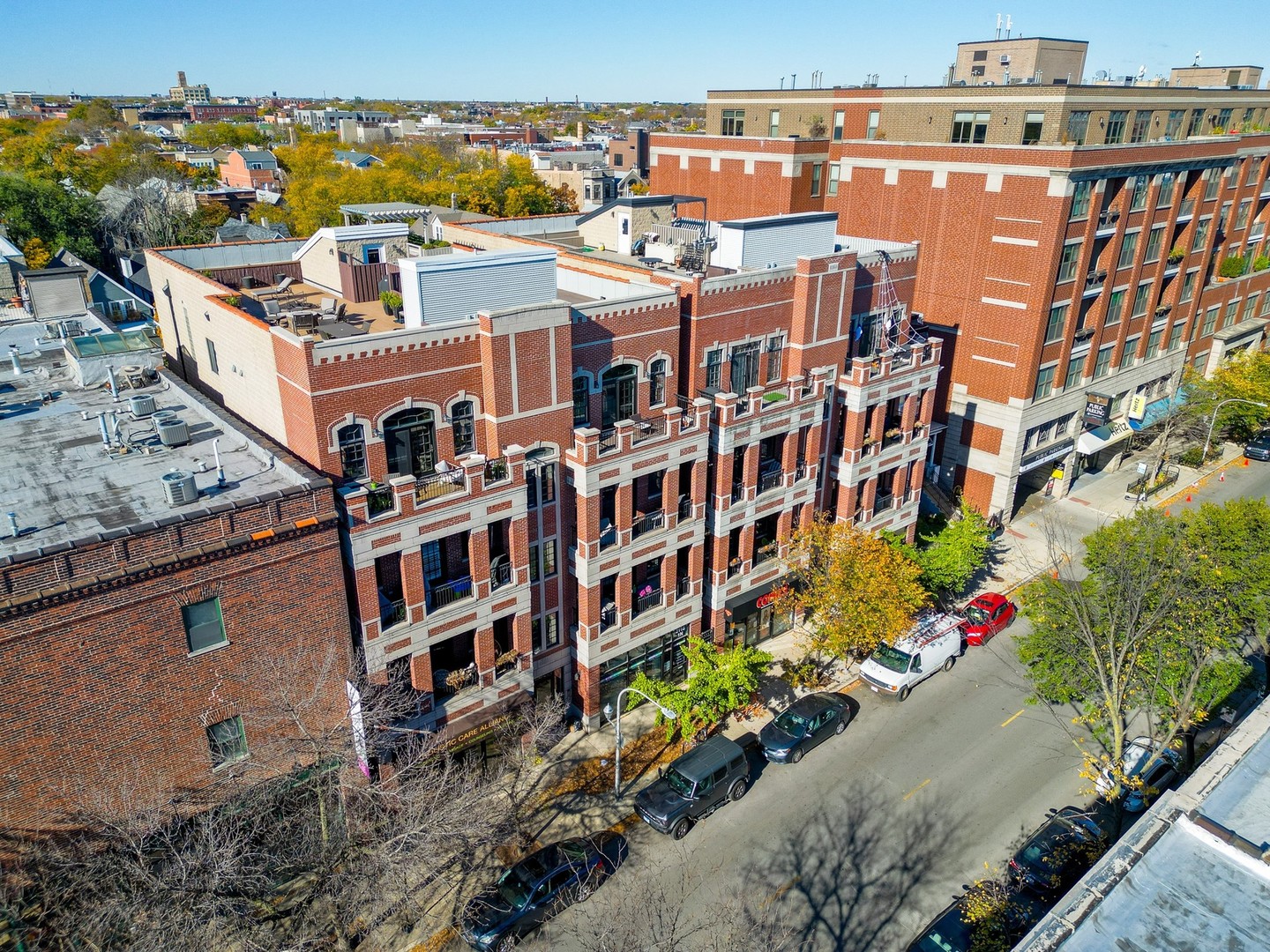 3118 N Sheffield Avenue Unit: 4N