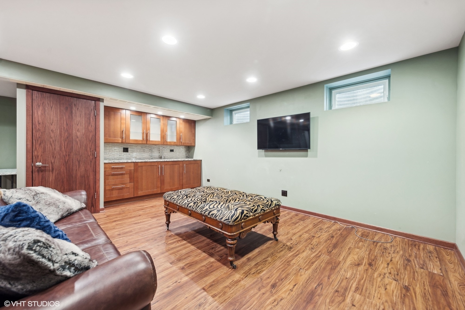 210 W Van Buren Street