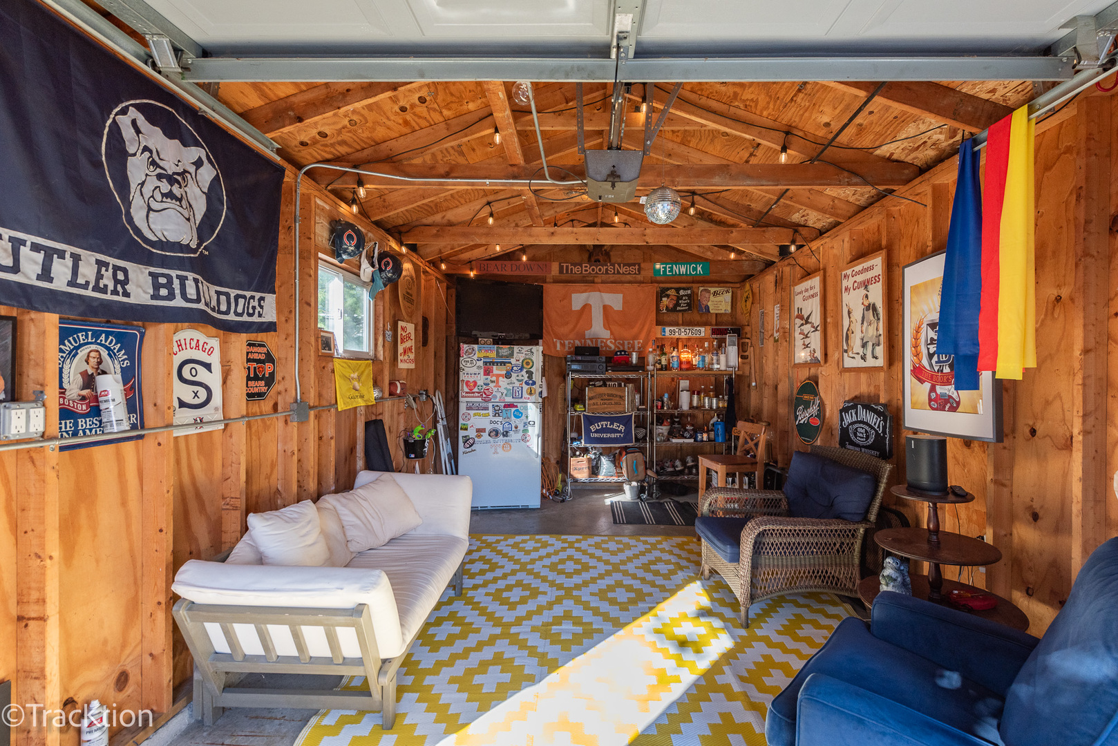 4714 Highland Avenue