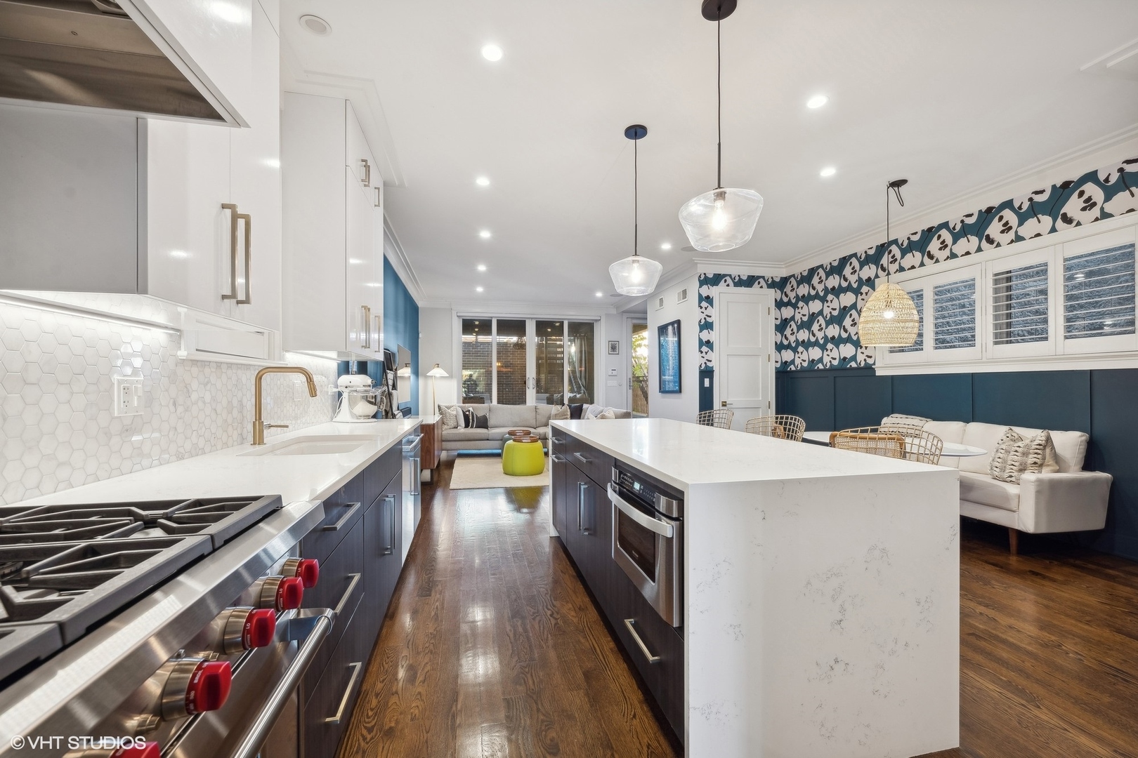 1228 W MELROSE Street Unit: 1