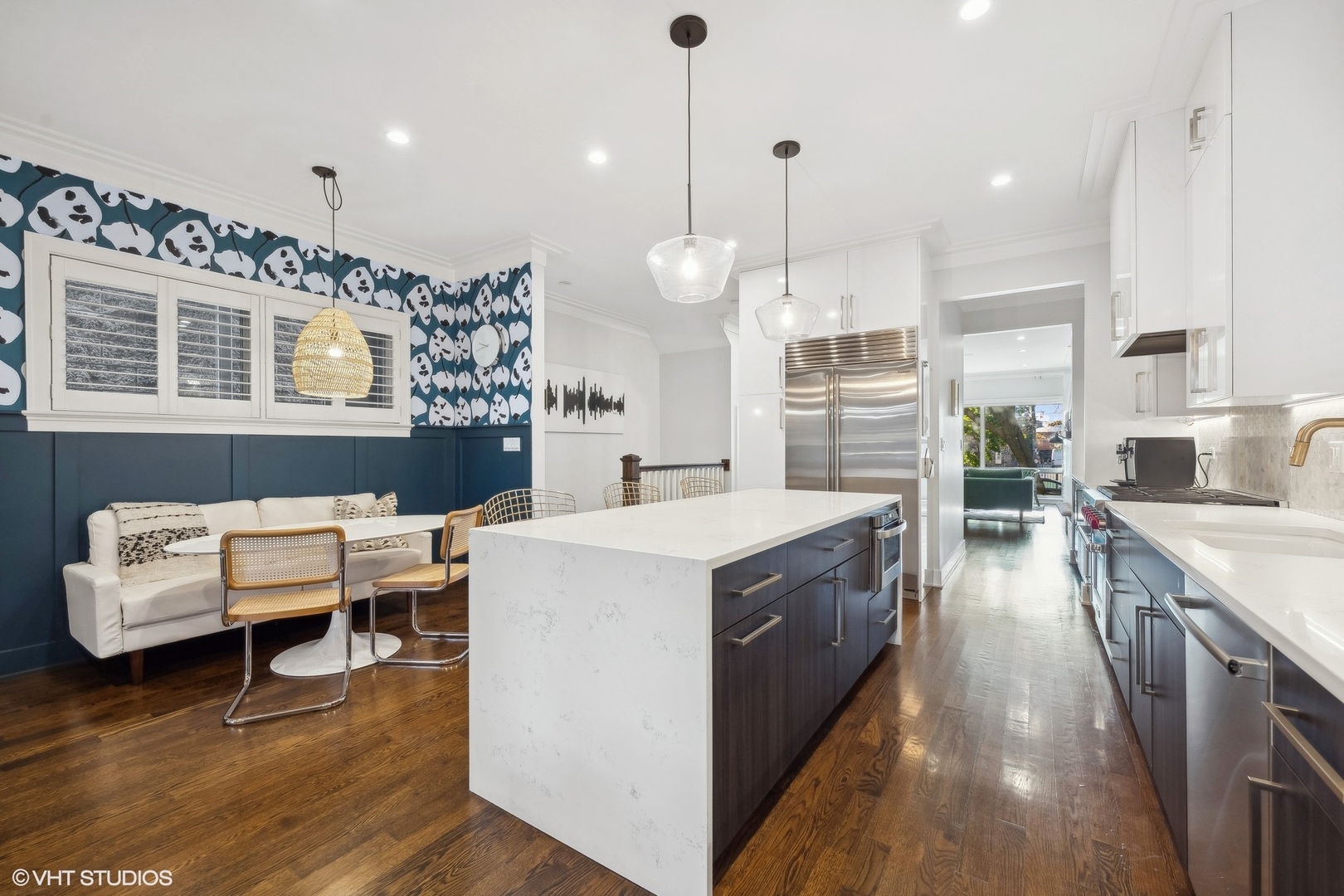 1228 W MELROSE Street Unit: 1