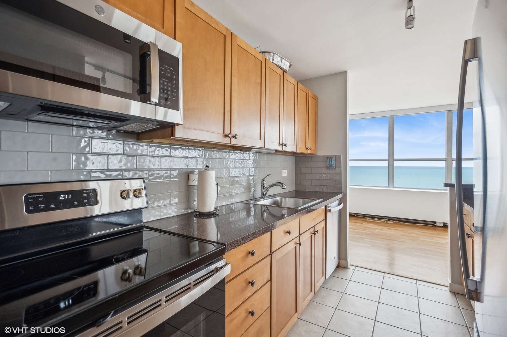 655 W Irving Park Road Unit: 5101