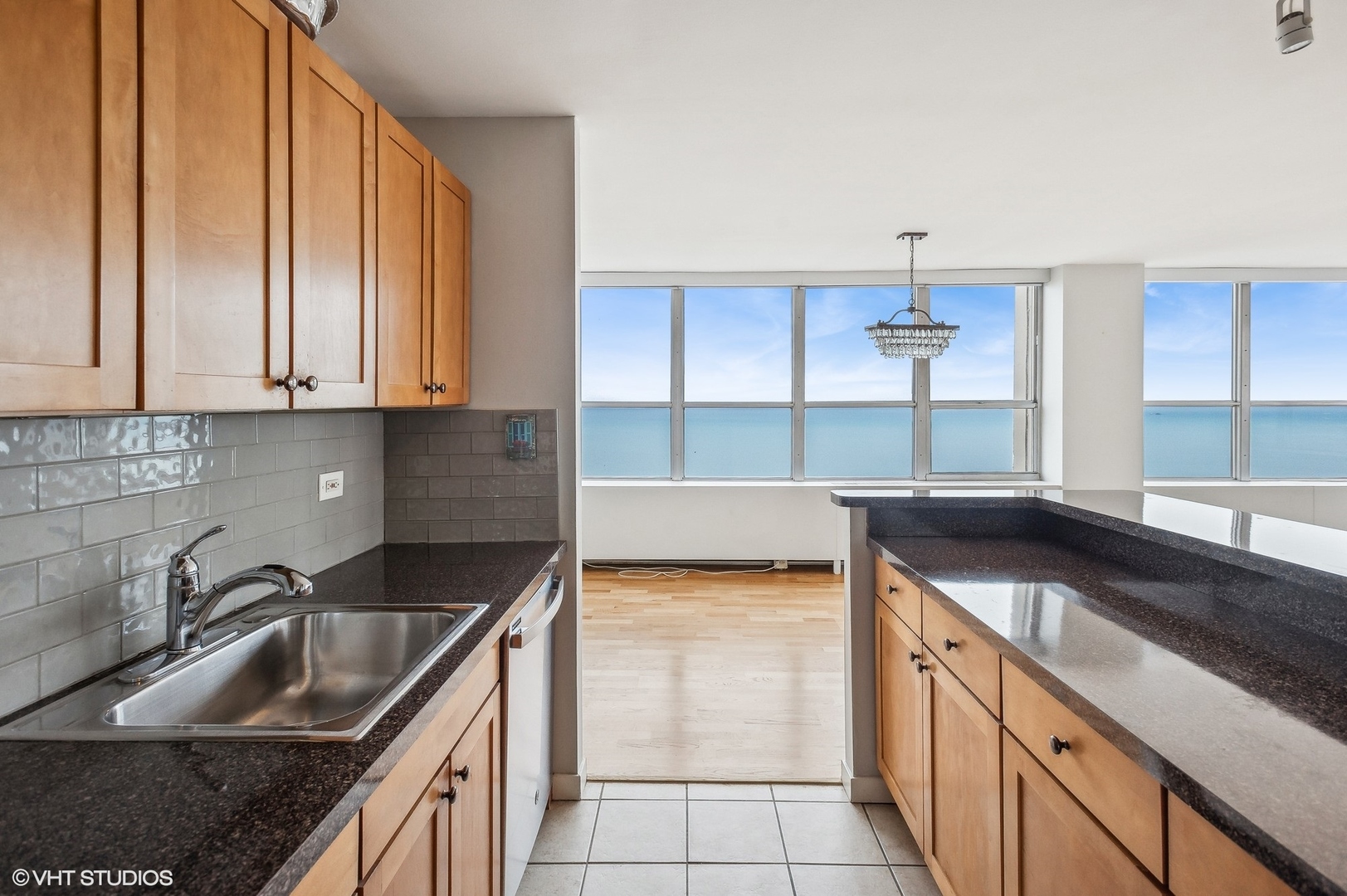 655 W Irving Park Road Unit: 5101