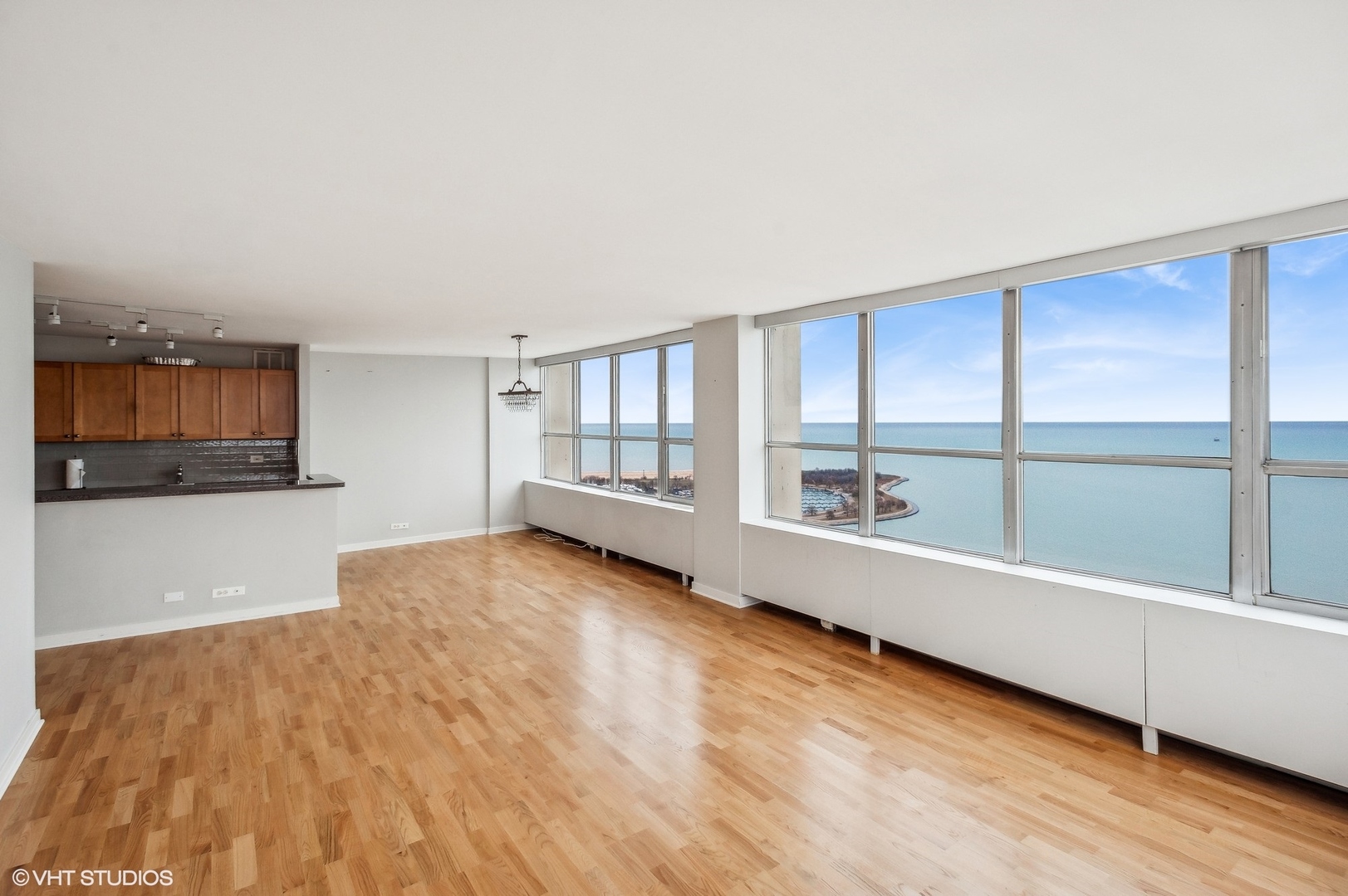 655 W Irving Park Road Unit: 5101