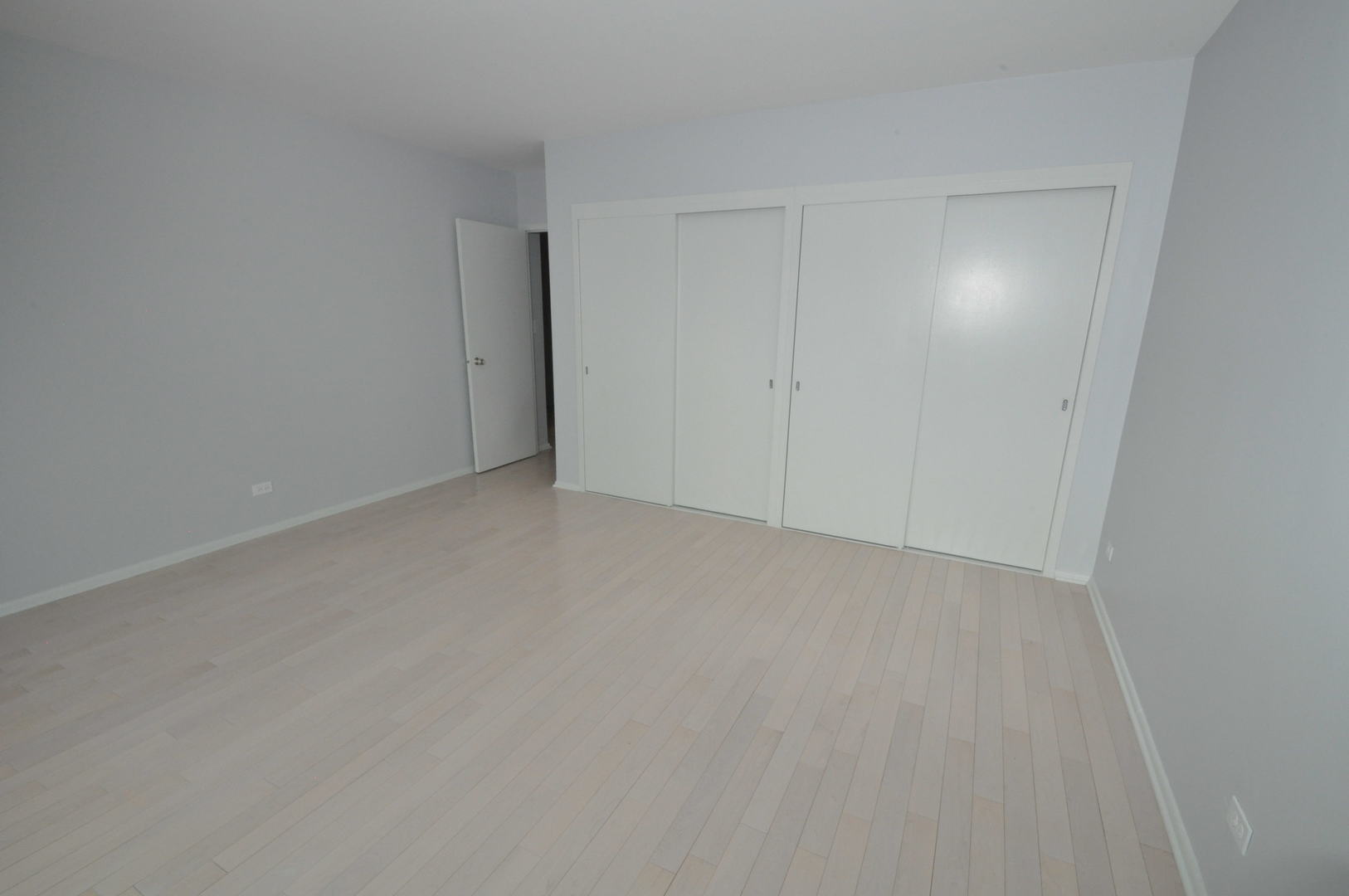 1550 N Lake Shore Drive Unit: 20F