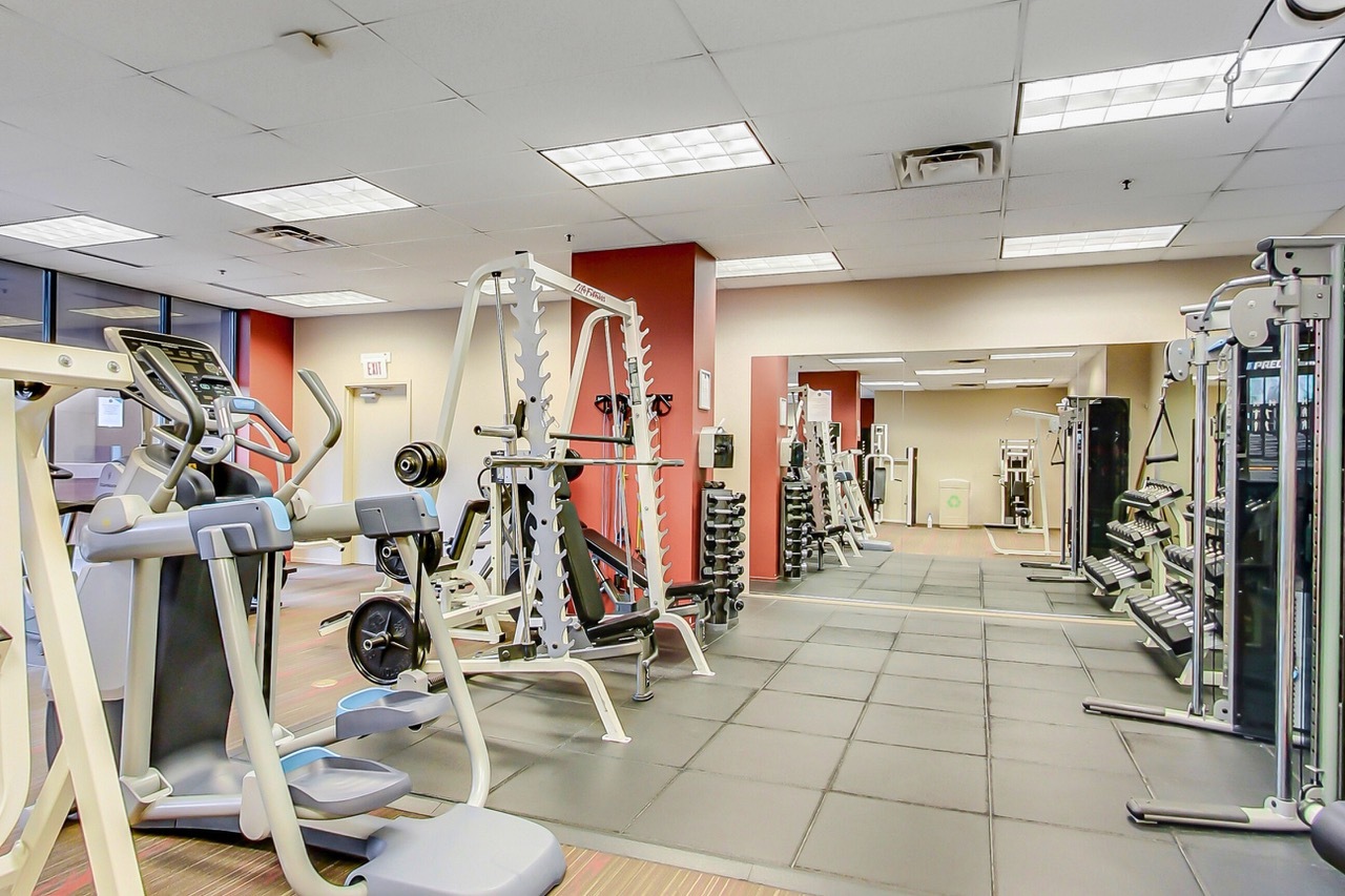 324 N Jefferson Street Unit: 206