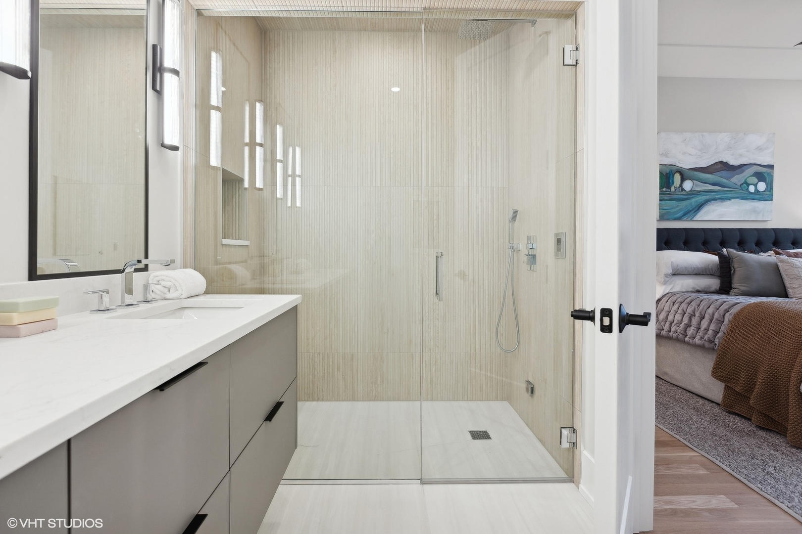 3121 N Clybourn Avenue Unit: 2N