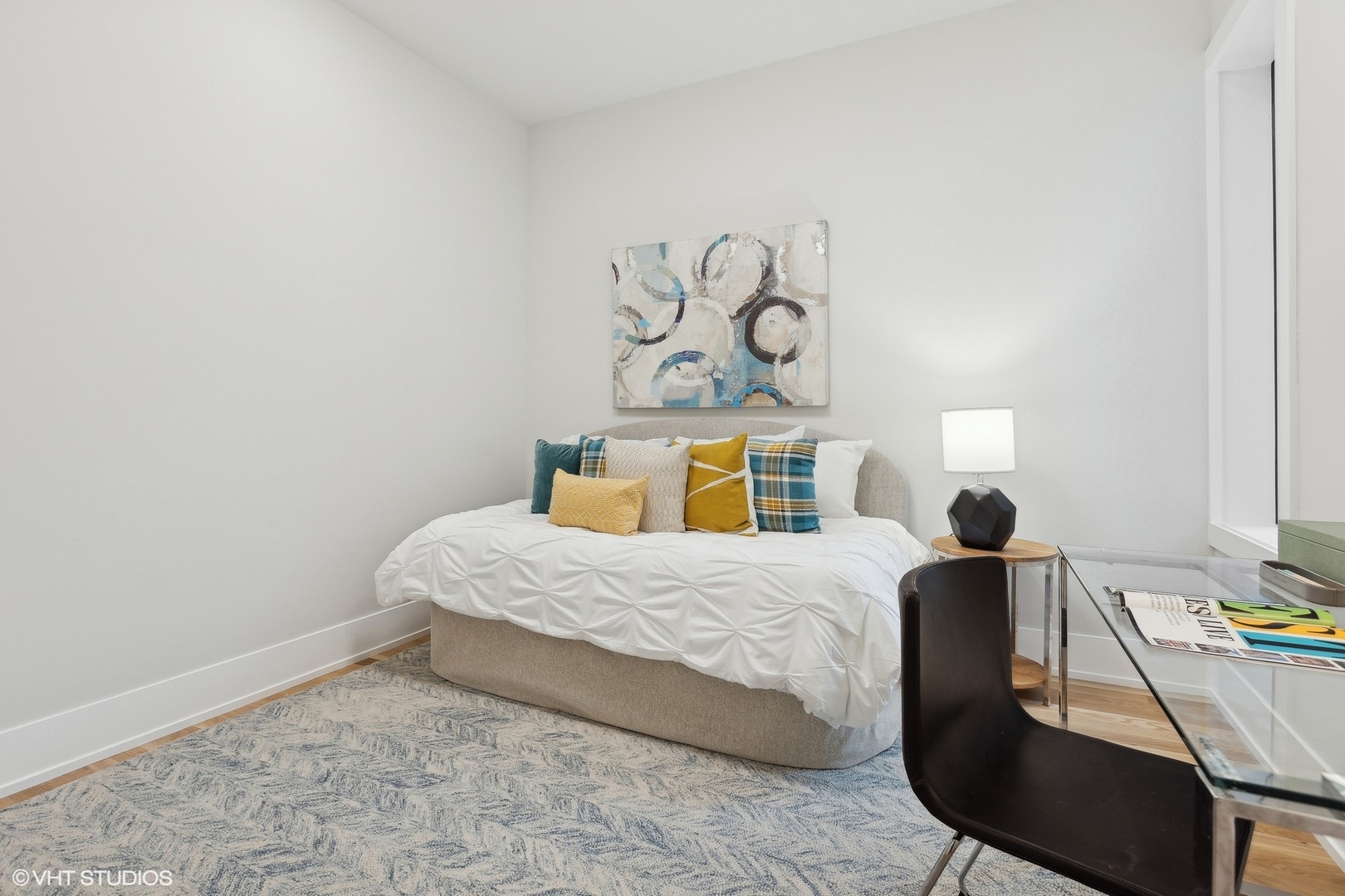 3121 N Clybourn Avenue Unit: 2N